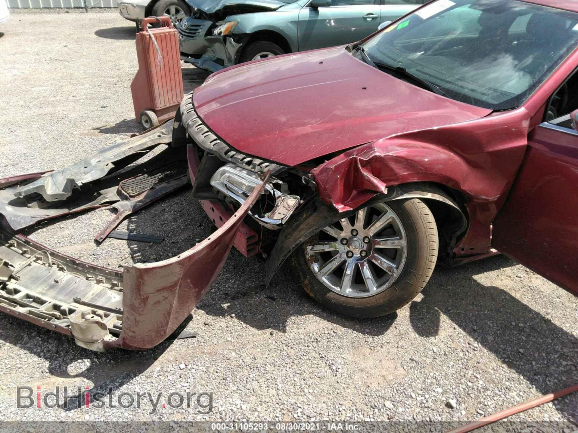 2012 CHRYSLER 300 - VIN: 2C3CCACG1CH142560 - Фото 6