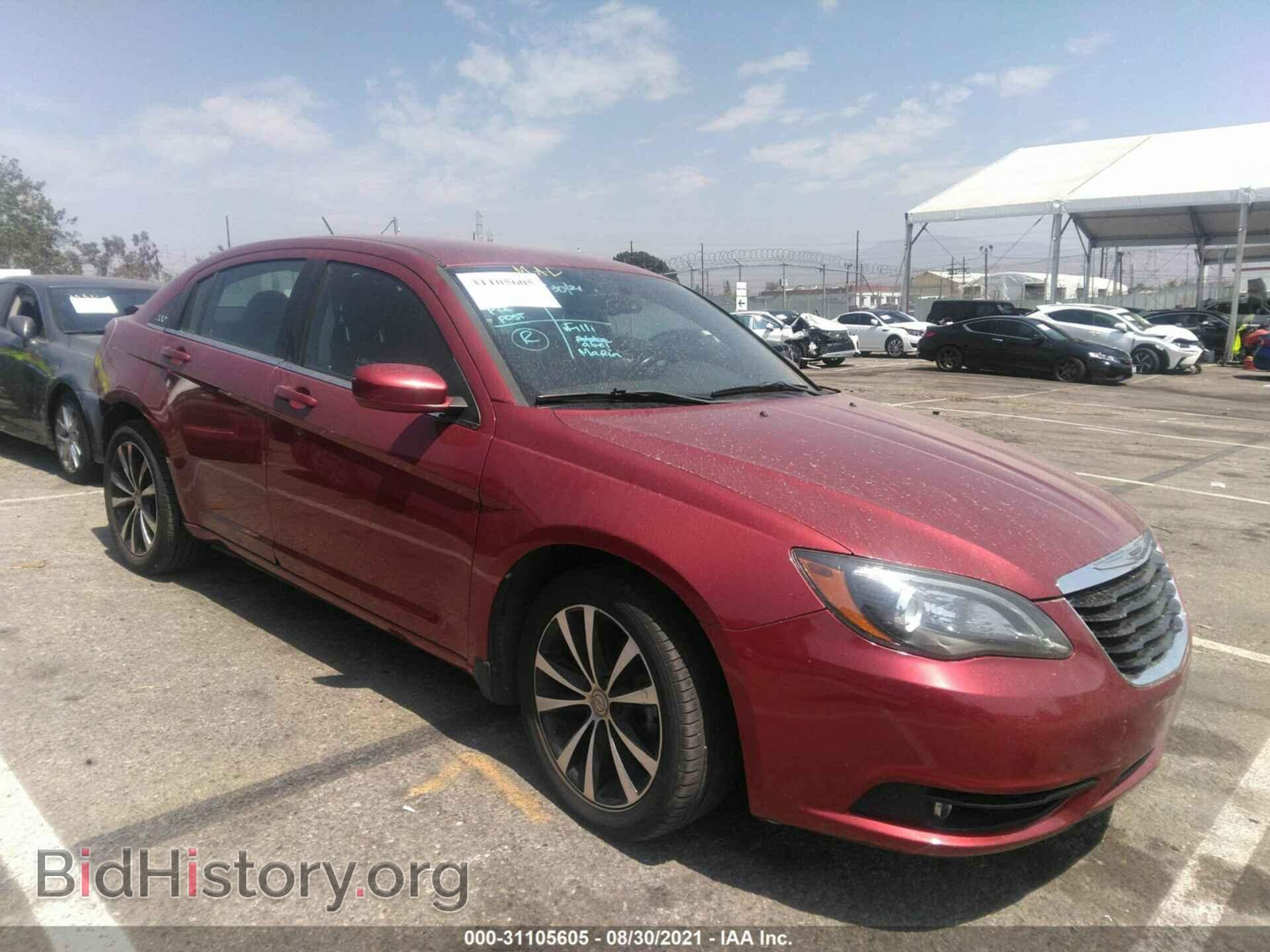 Photo 1C3CCBBB4DN584737 - CHRYSLER 200 2013