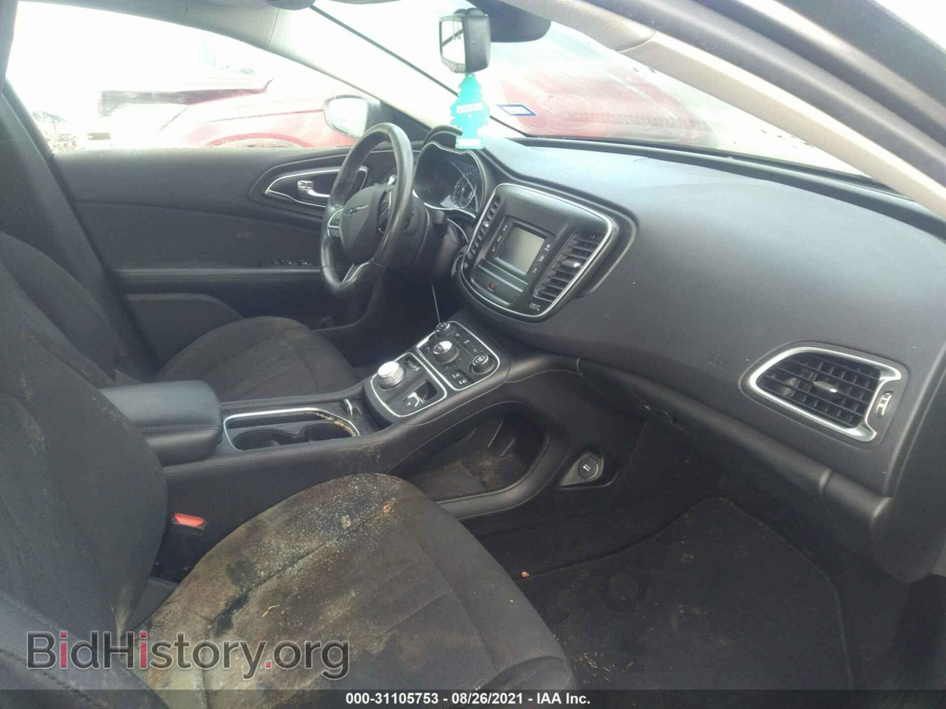 2016 CHRYSLER 200 - VIN: 1C3CCCAB0GN103782 - Фото 5