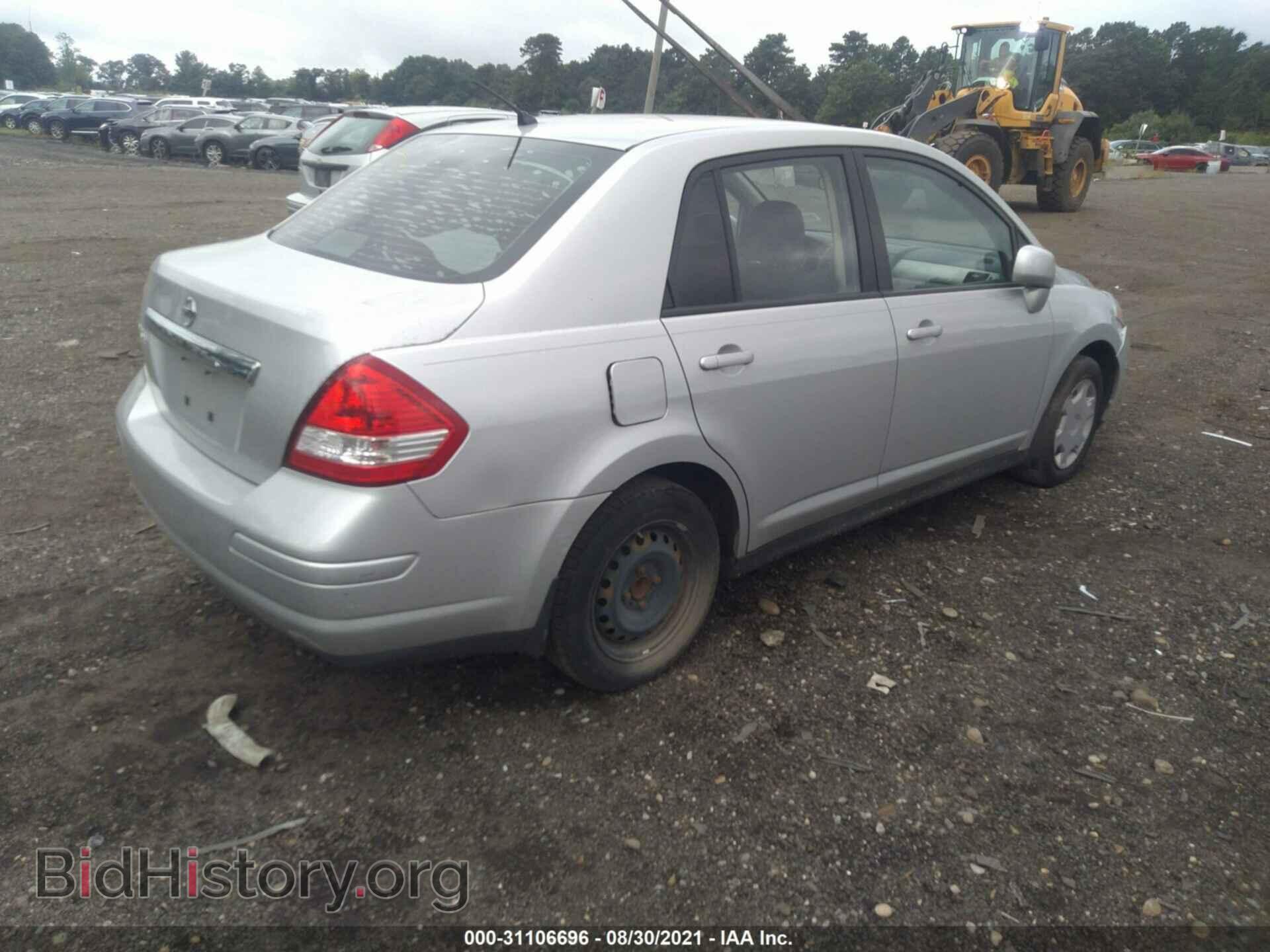 2011 NISSAN VERSA - VIN: 3N1BC1AP0BL407407 - Фото 4