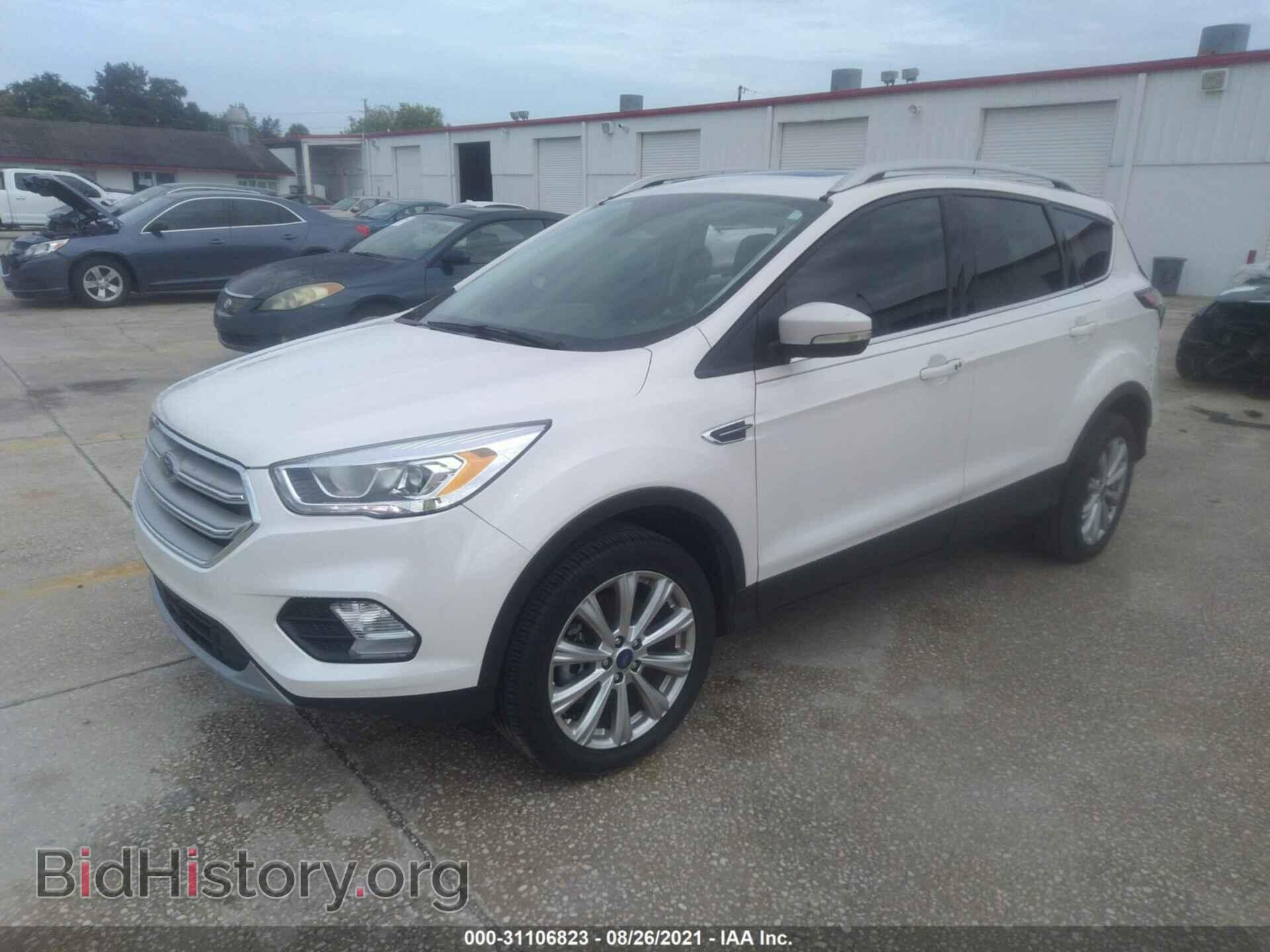 2017 FORD ESCAPE - VIN: 1FMCU0J99HUC13270 - Фото 2