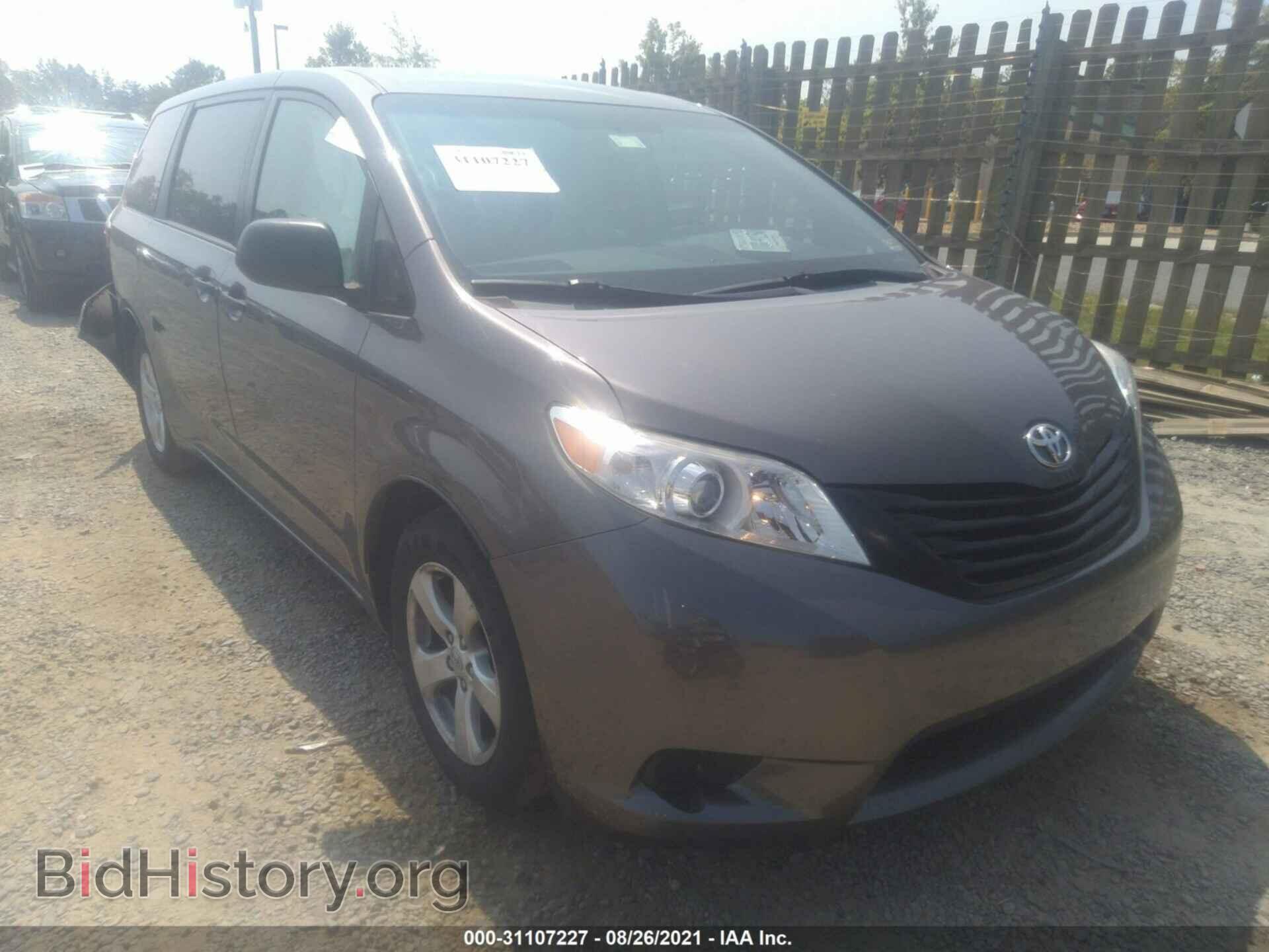 Photo 5TDZK3DC2FS569624 - TOYOTA SIENNA 2015