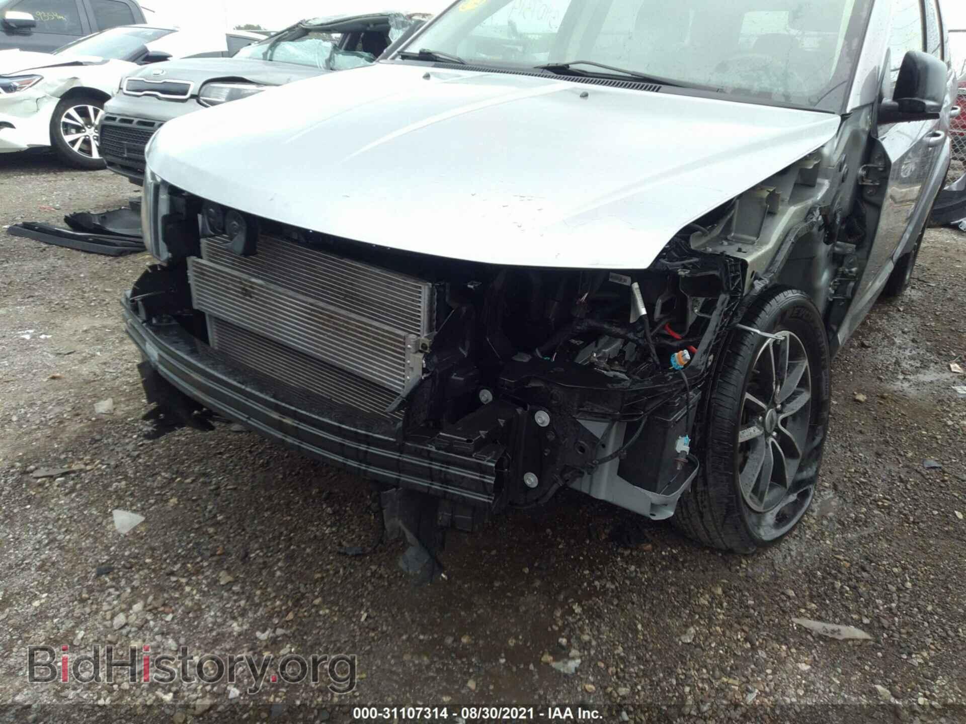 2018 DODGE JOURNEY - VIN: 3C4PDCAB7JT196558 - Фото 6