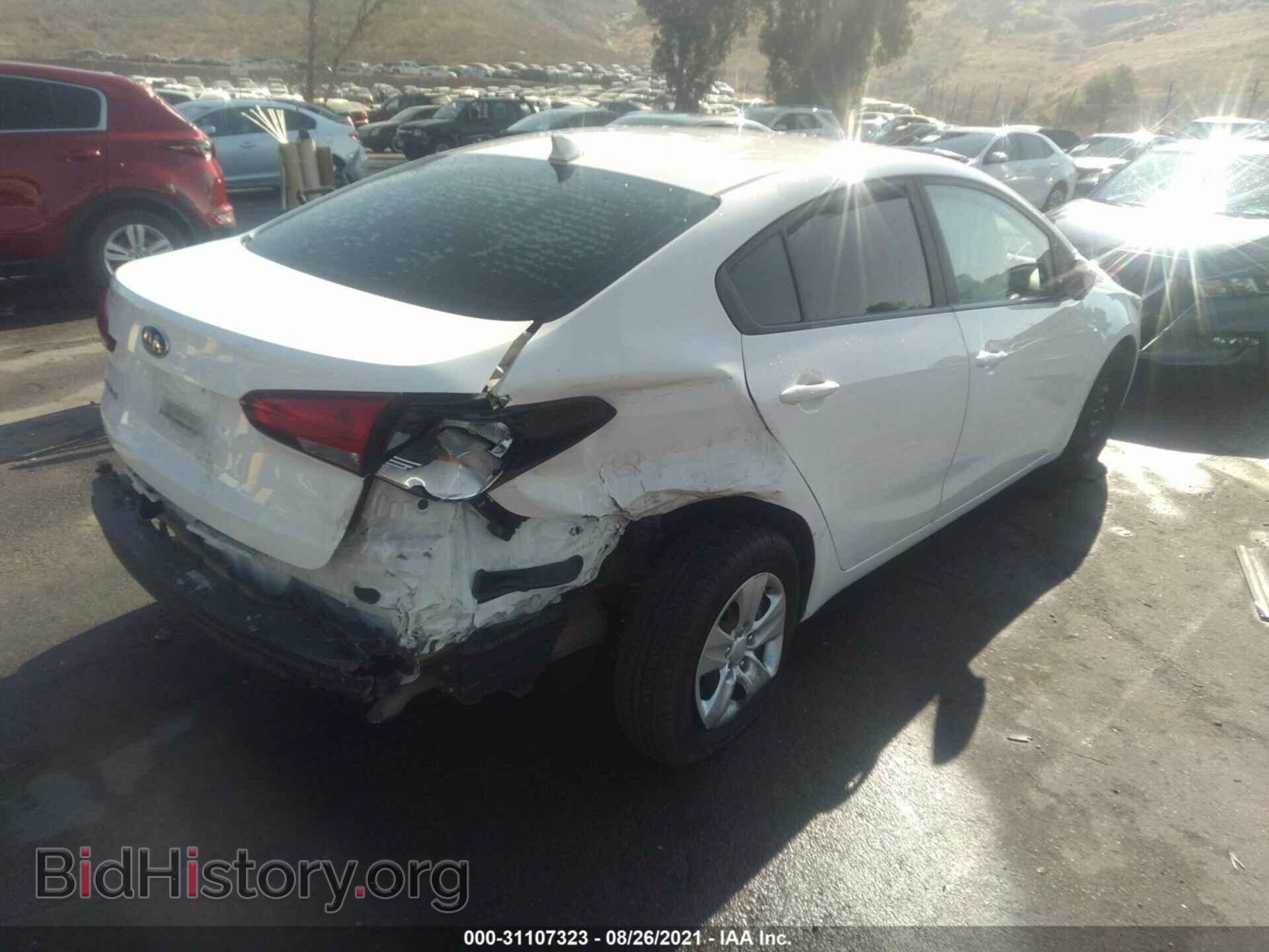 2017 KIA FORTE - VIN: 3KPFK4A74HE036171 - Фото 4