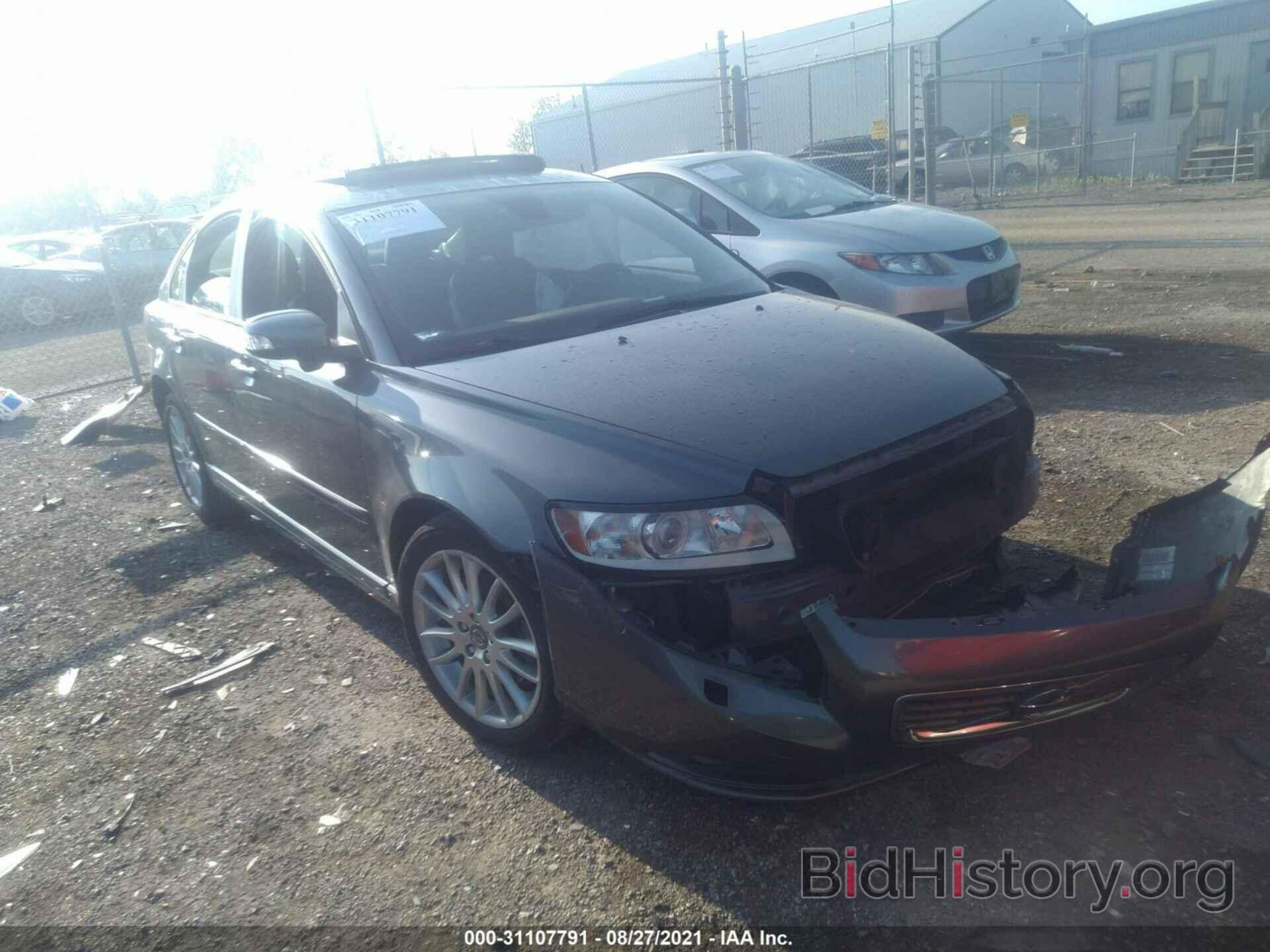 Photo YV1672MS8B2537116 - VOLVO S40 2011