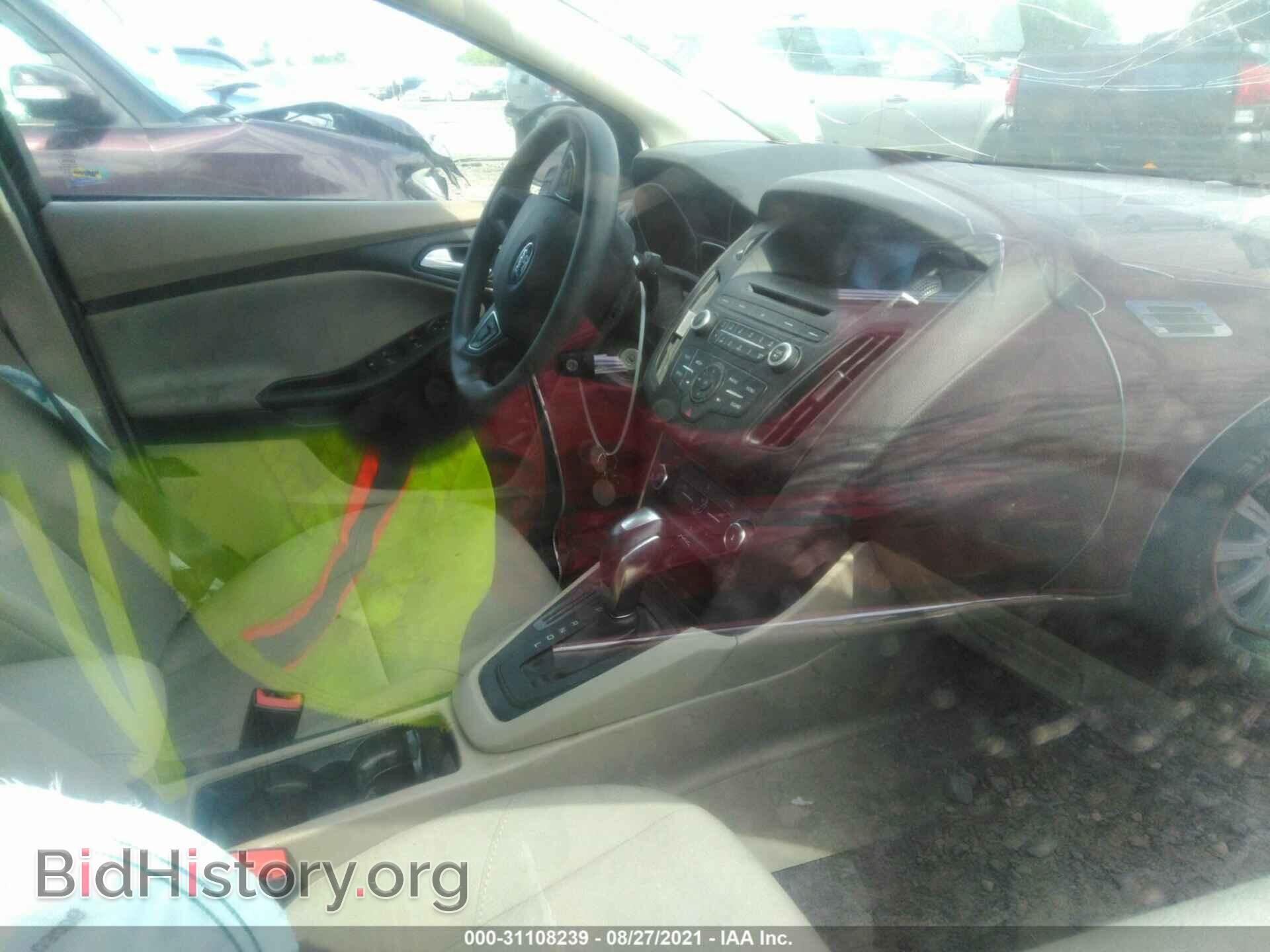 2016 FORD FOCUS - VIN: 1FADP3F26GL401820 - Photo 5