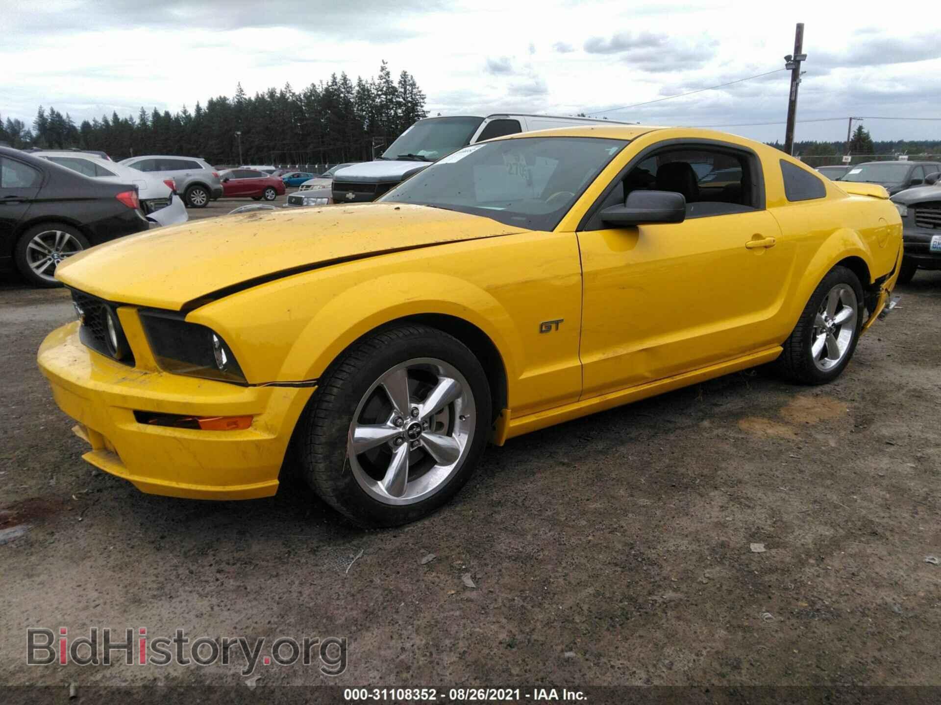 2006 FORD MUSTANG - VIN: 1ZVFT82H165257793 - Фото 2