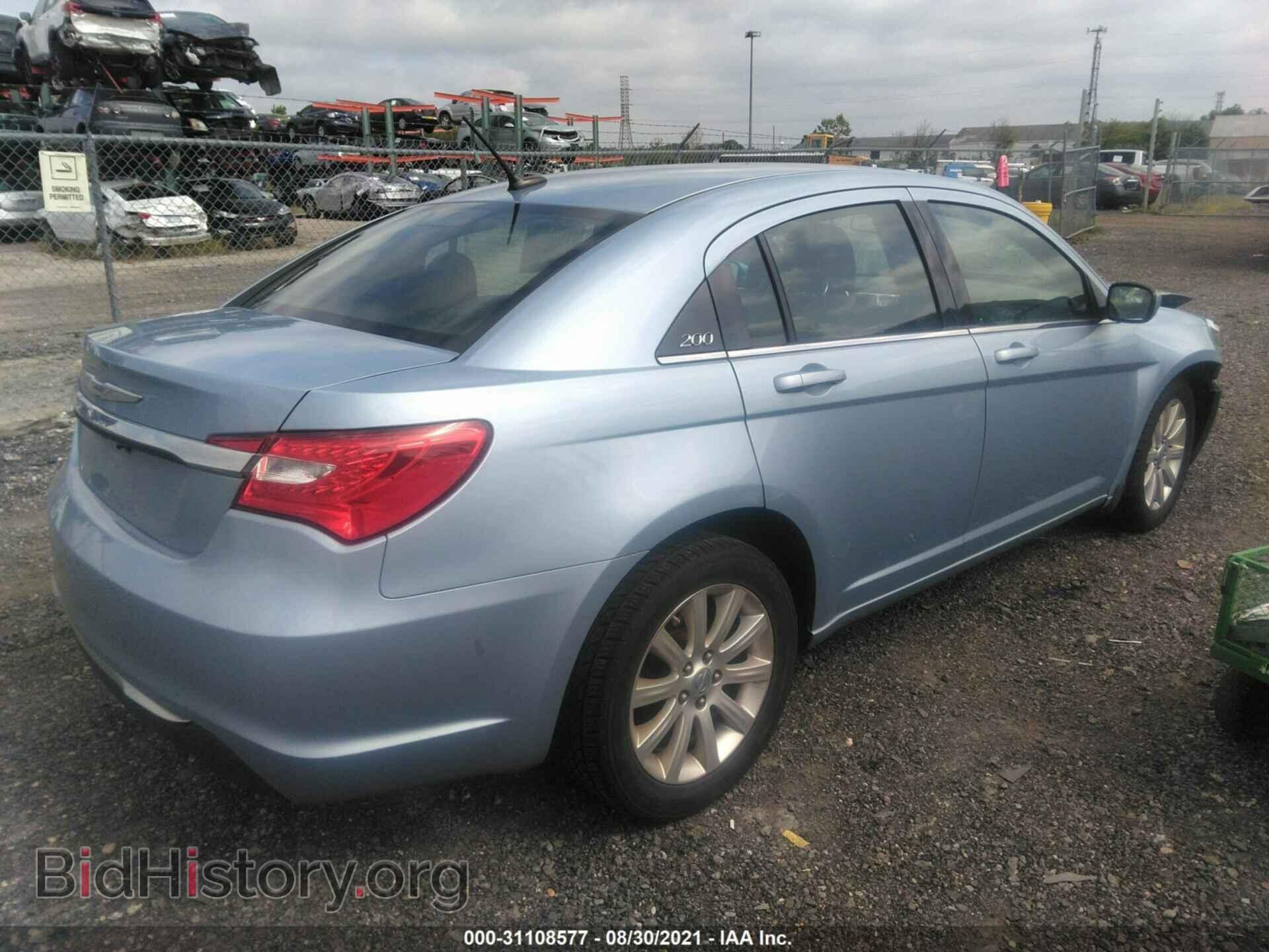 2012 CHRYSLER 200 - VIN: 1C3CCBBB2CN160634 - Photo 4