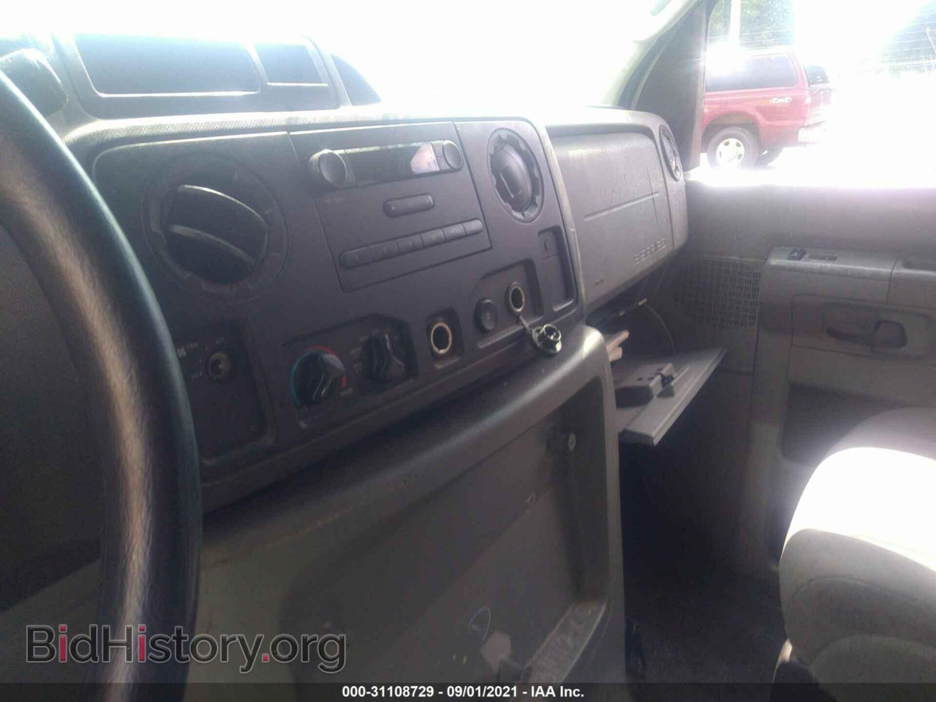 2010 FORD ECONOLINE CARGO VAN - VIN: 1FTNE1EW4ADA63610 - Фото 12