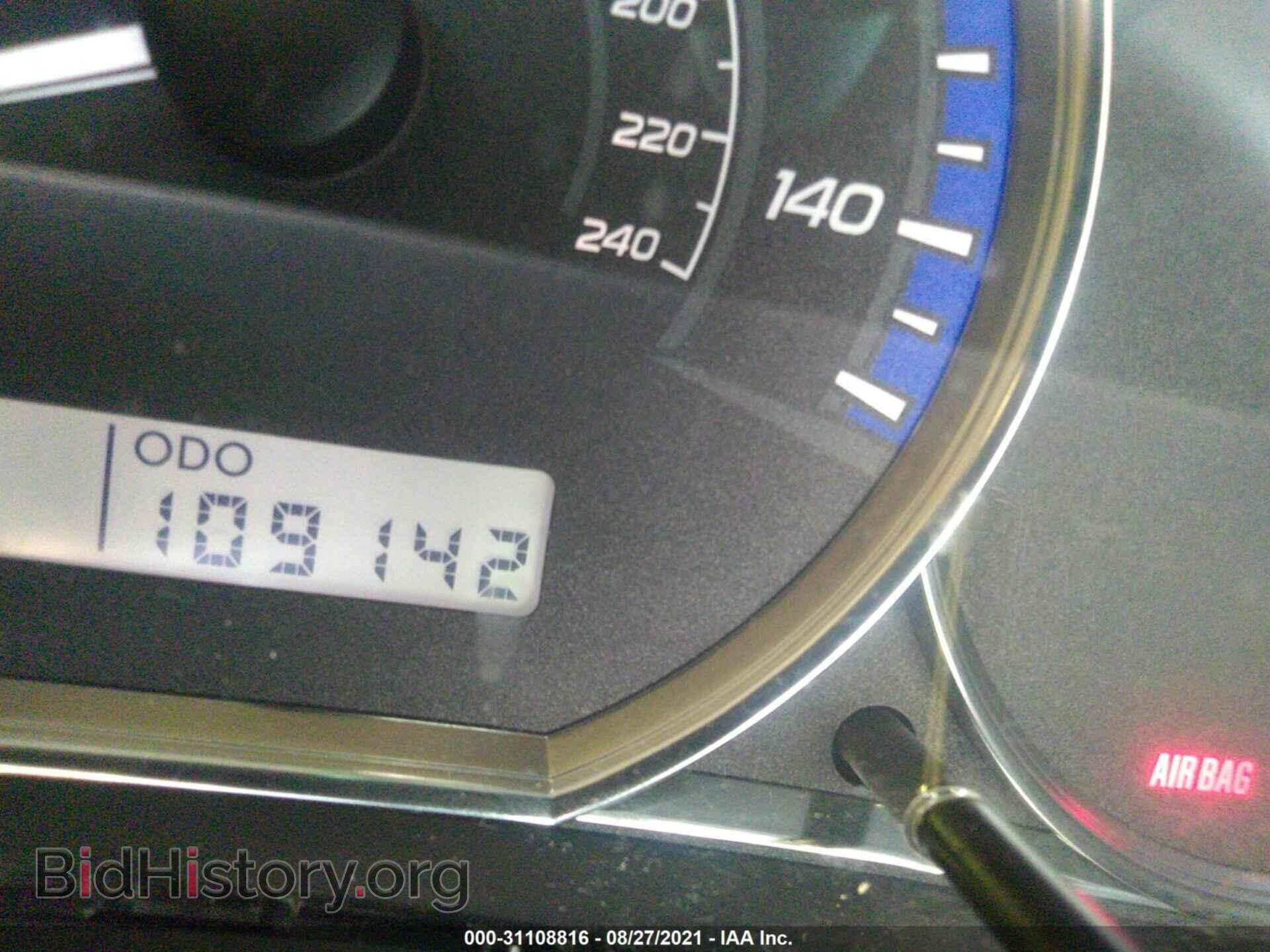 2011 SUBARU FORESTER - VIN: JF2SHABC2BH737835 - Фото 7
