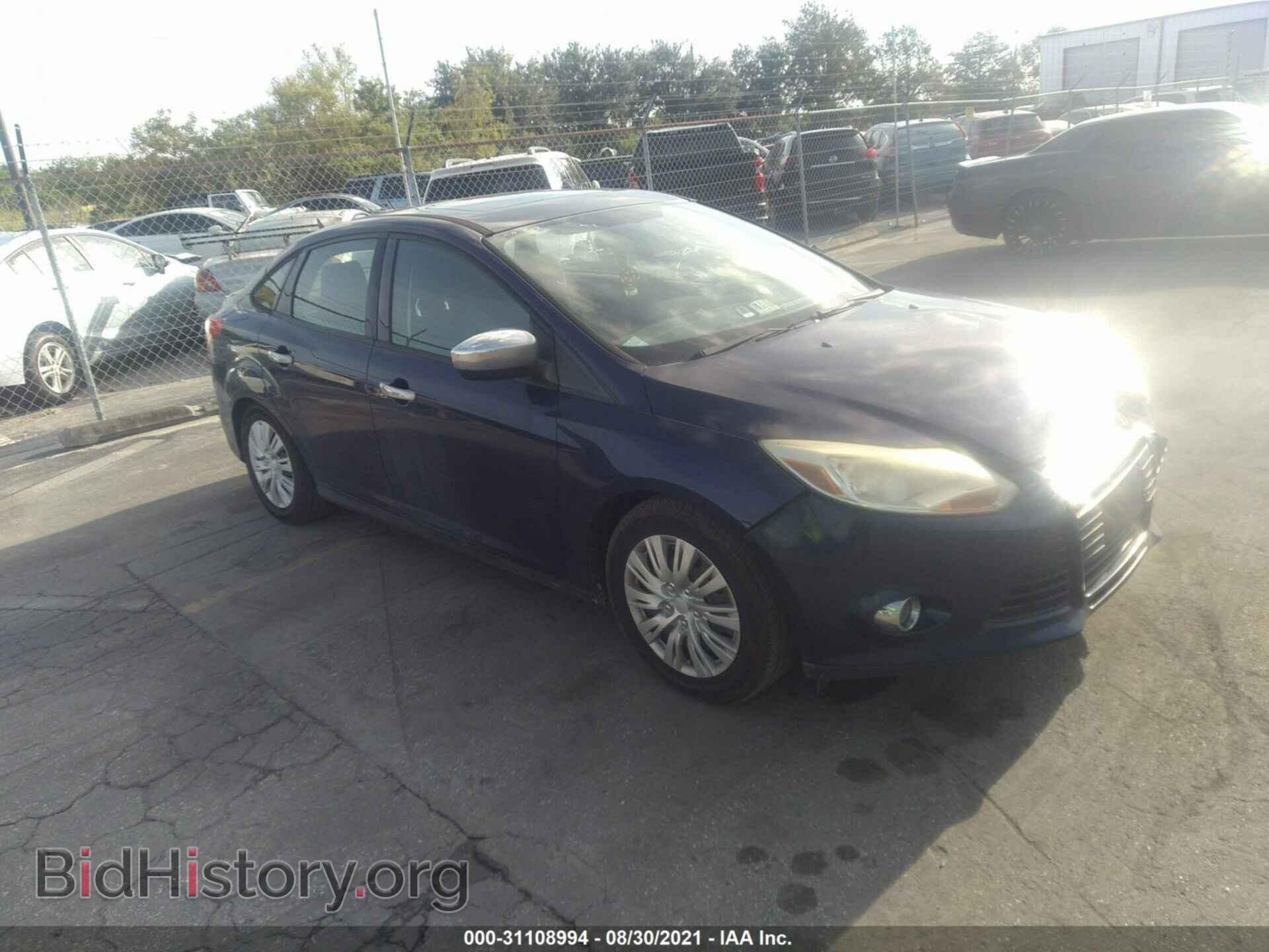Photo 1FAHP3F26CL118779 - FORD FOCUS 2012