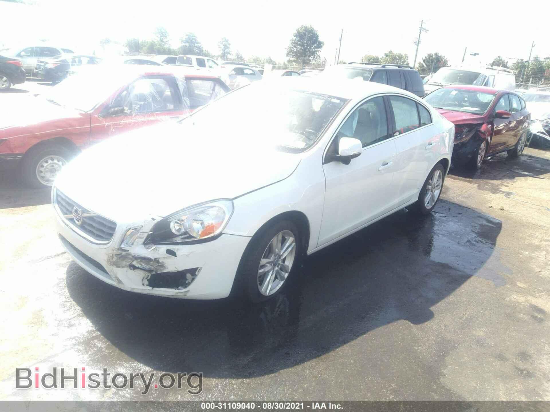 2013 VOLVO S60 - VIN: YV1612FS0D2180970 - Фото 2