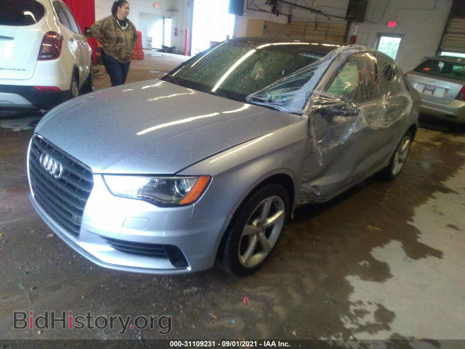 2016 AUDI A3 - VIN: WAUB8GFF6G1054698 - Фото 2