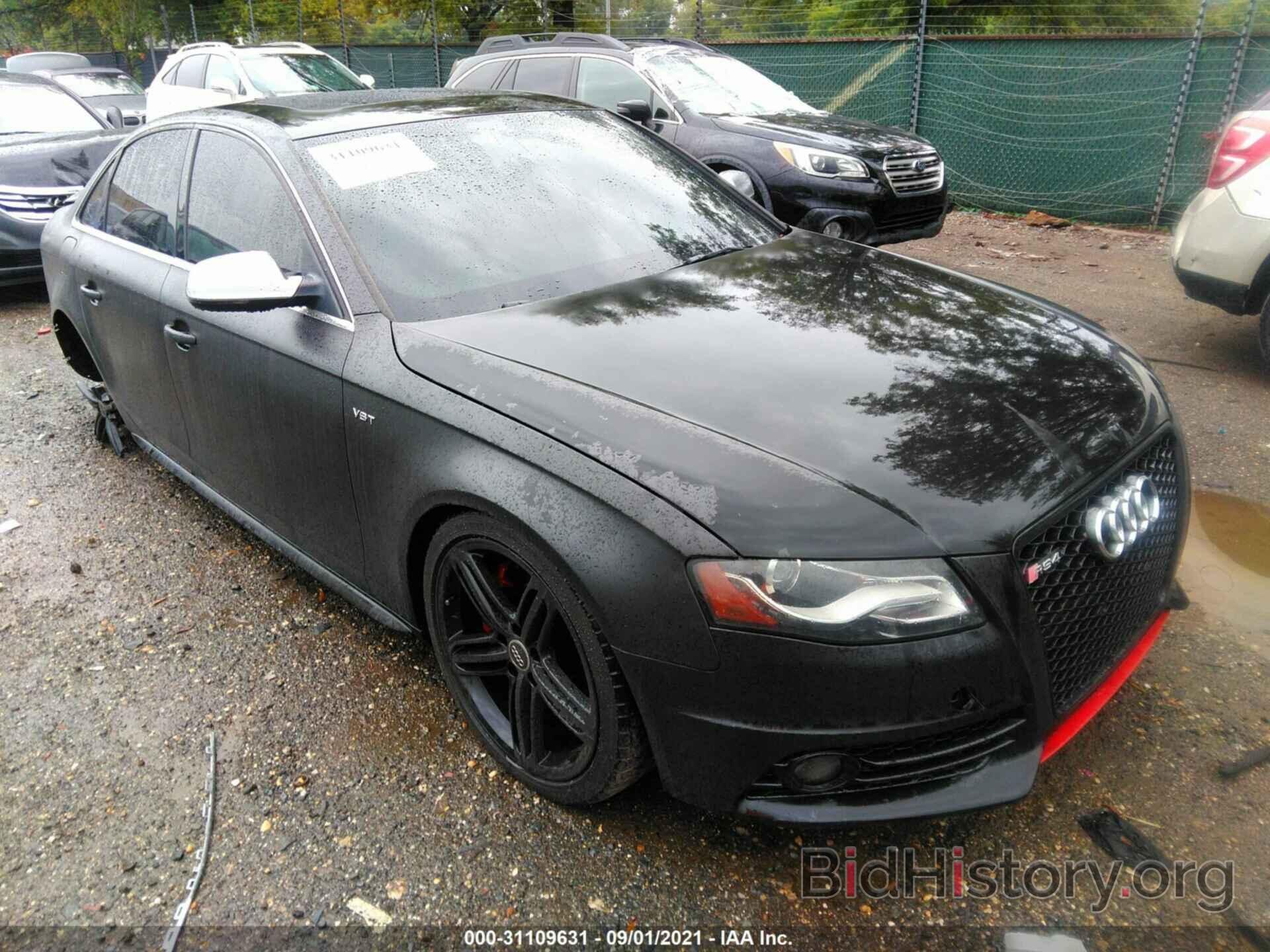 Photo WAUBGAFL1AA098539 - AUDI S4 2010