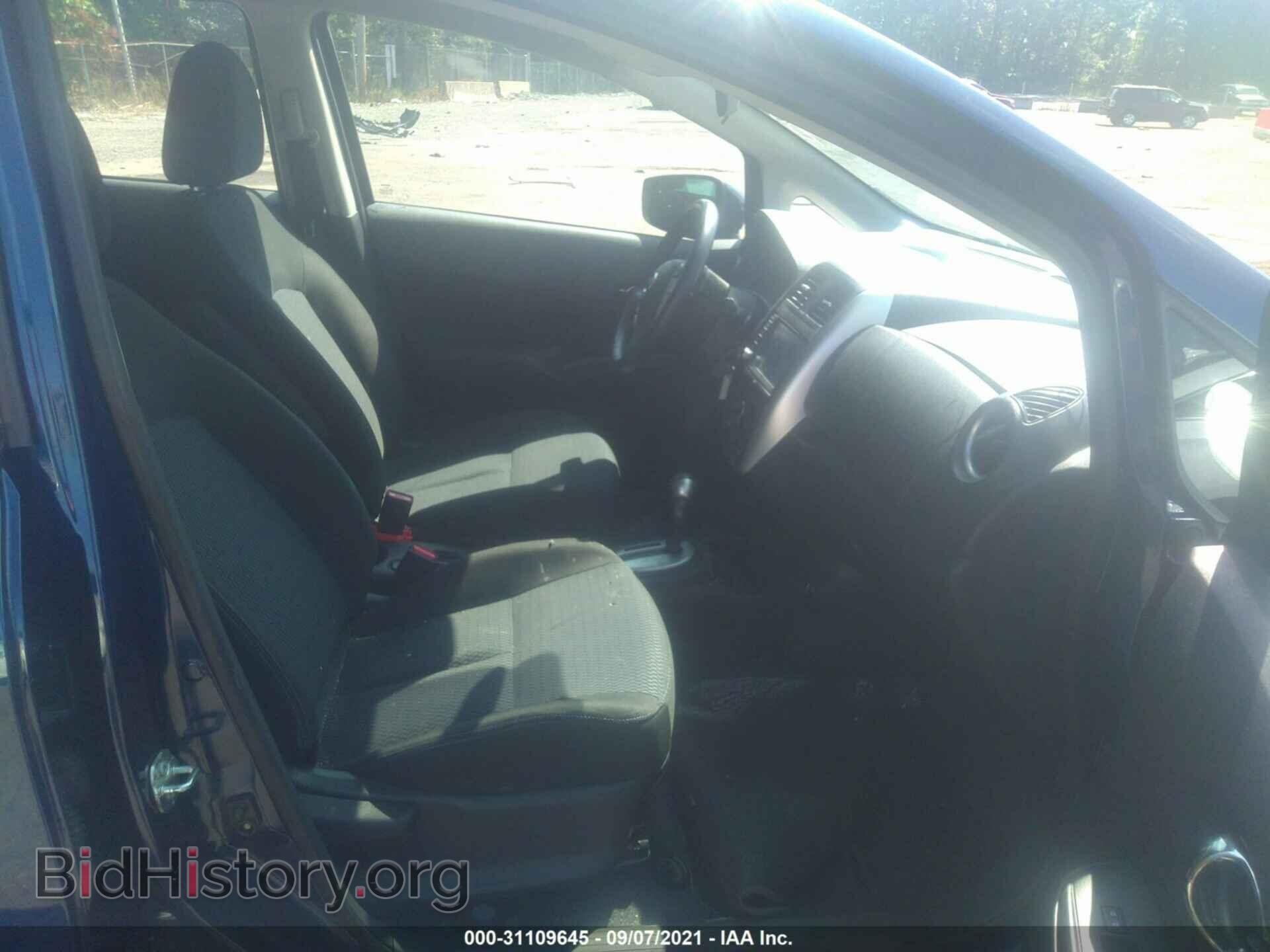 2019 NISSAN VERSA NOTE - VIN: 3N1CE2CP3KL359726 - Photo 5
