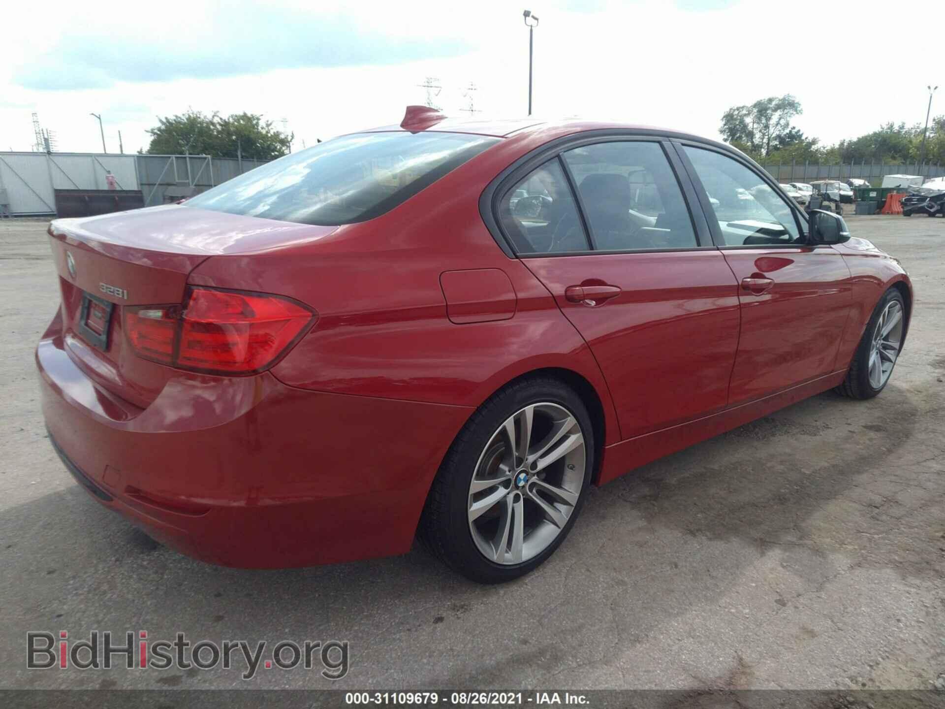 2012 BMW 3 SERIES - VIN: WBA3A5C54CF349644 - Фото 4
