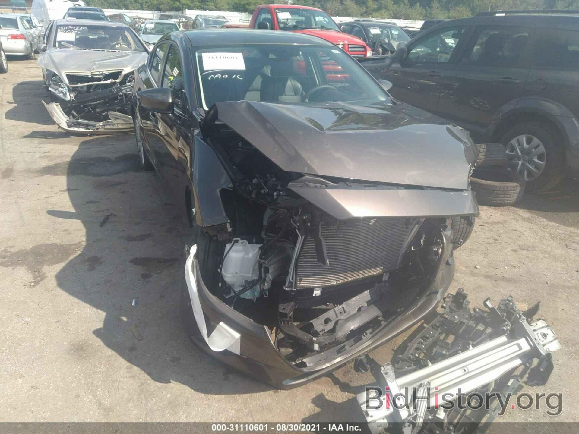 Photo JM1BN1V71H1100247 - MAZDA MAZDA3 4-DOOR 2017