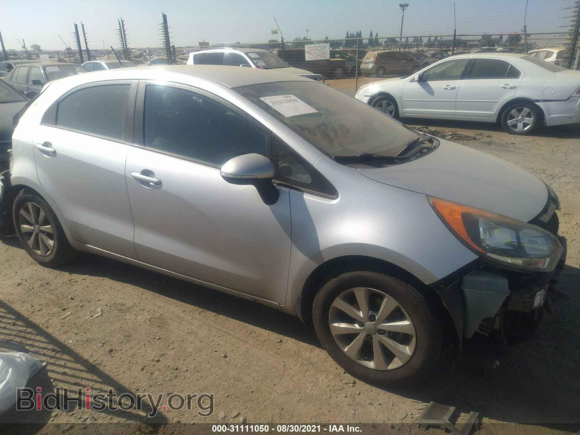 Фотография KNADN5A35F6524773 - KIA RIO 2015