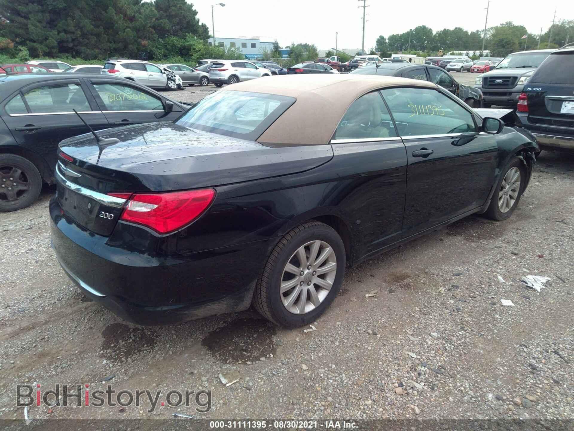 2013 CHRYSLER 200 - VIN: 1C3BCBEB4DN511794 - Photo 4