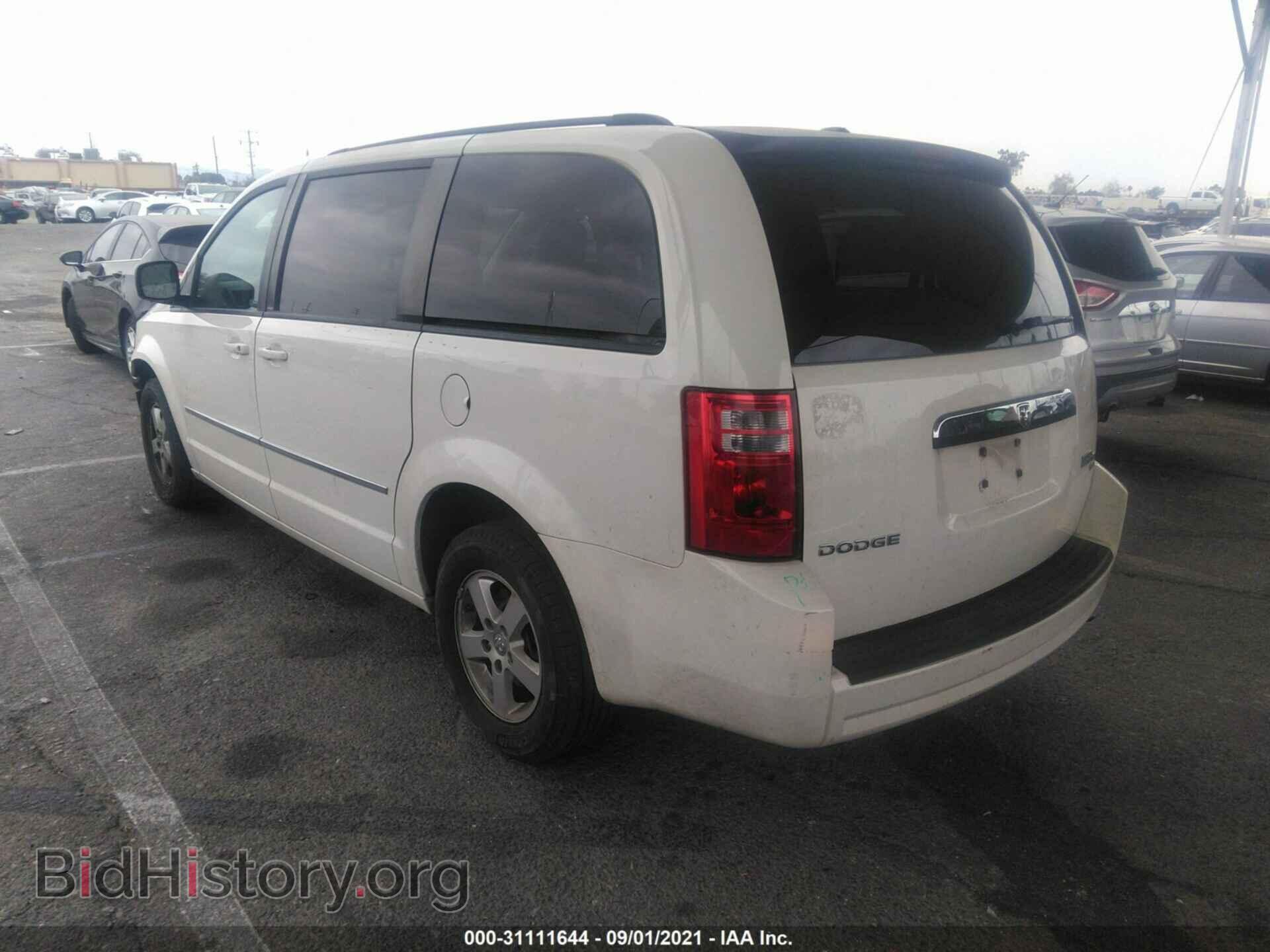 2010 DODGE GRAND CARAVAN - VIN: 2D4RN5D10AR482861 - Фото 3