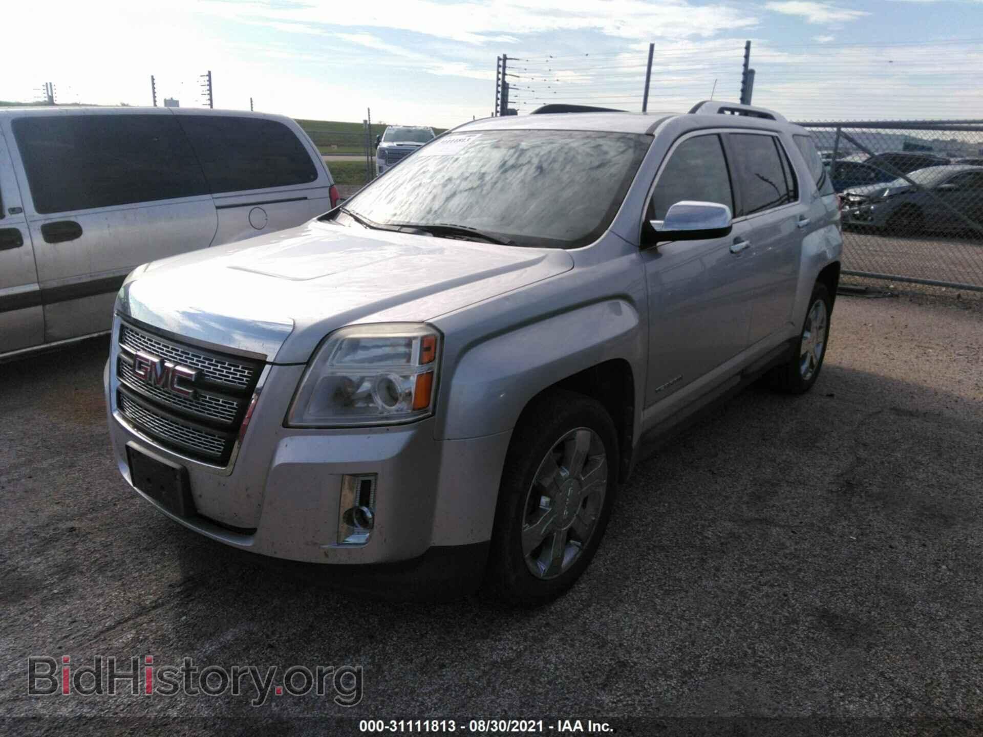 2010 GMC TERRAIN - VIN: 2CTFLHEY8A6284652 - Photo 2