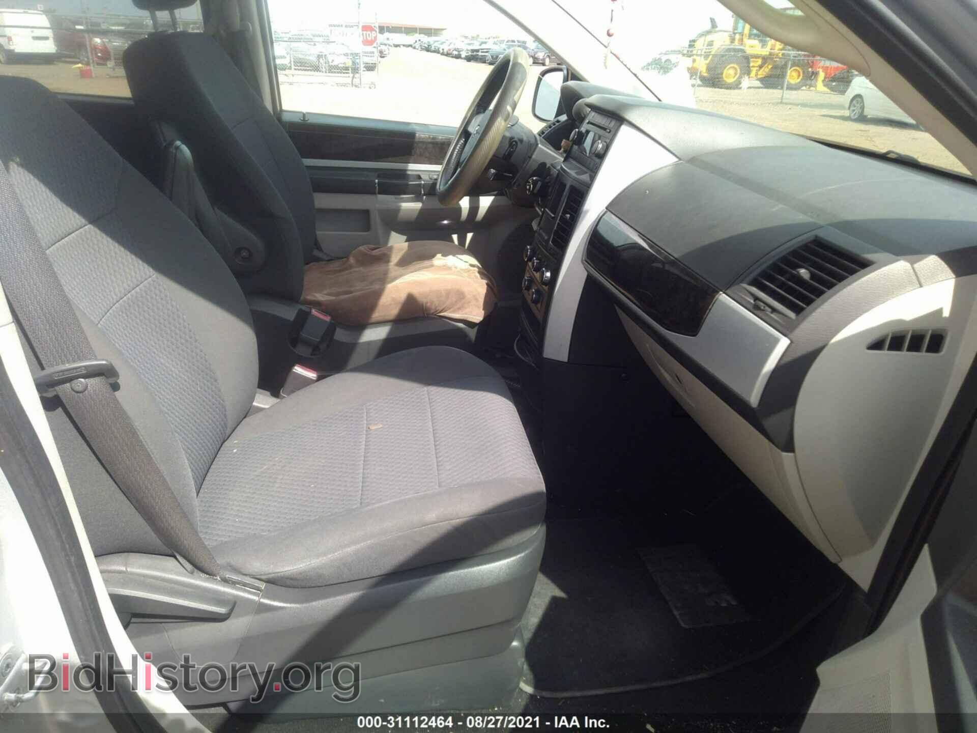 2010 DODGE GRAND CARAVAN - VIN: 2D4RN5D18AR207643 - Фото 5