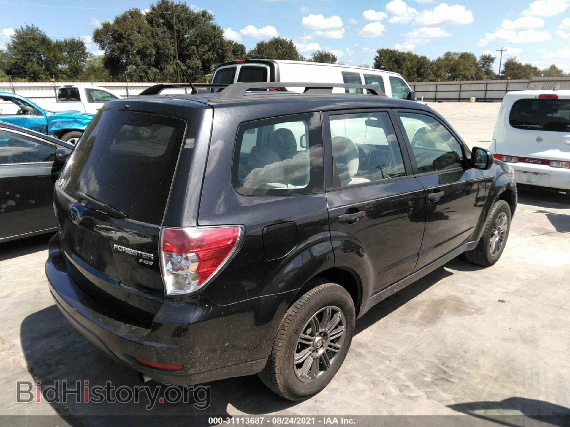 2013 SUBARU FORESTER - VIN: JF2SHAAC3DH439945 - Фото 4