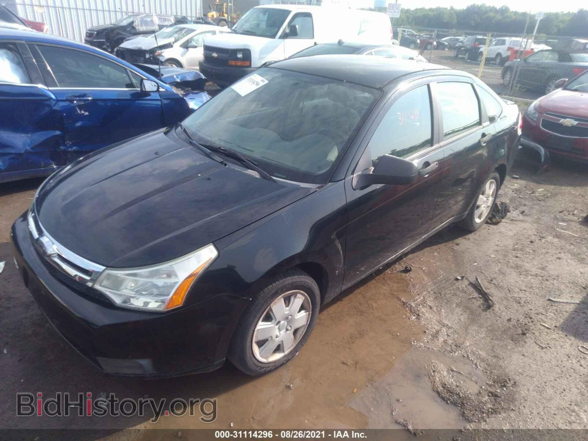 2008 FORD FOCUS - VIN: 1FAHP34N28W127482 - Фото 2