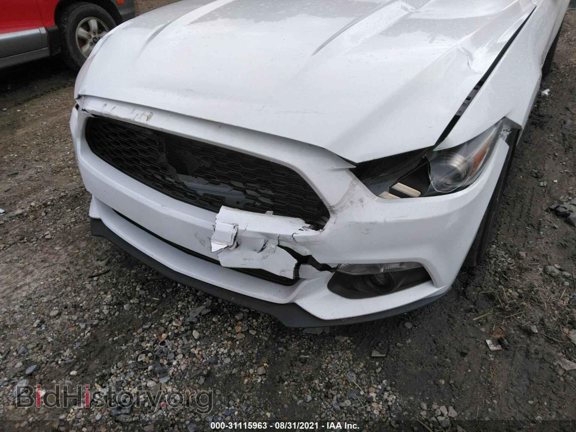 2016 FORD MUSTANG - VIN: 1FA6P8AM0G5261864 - Фото 6