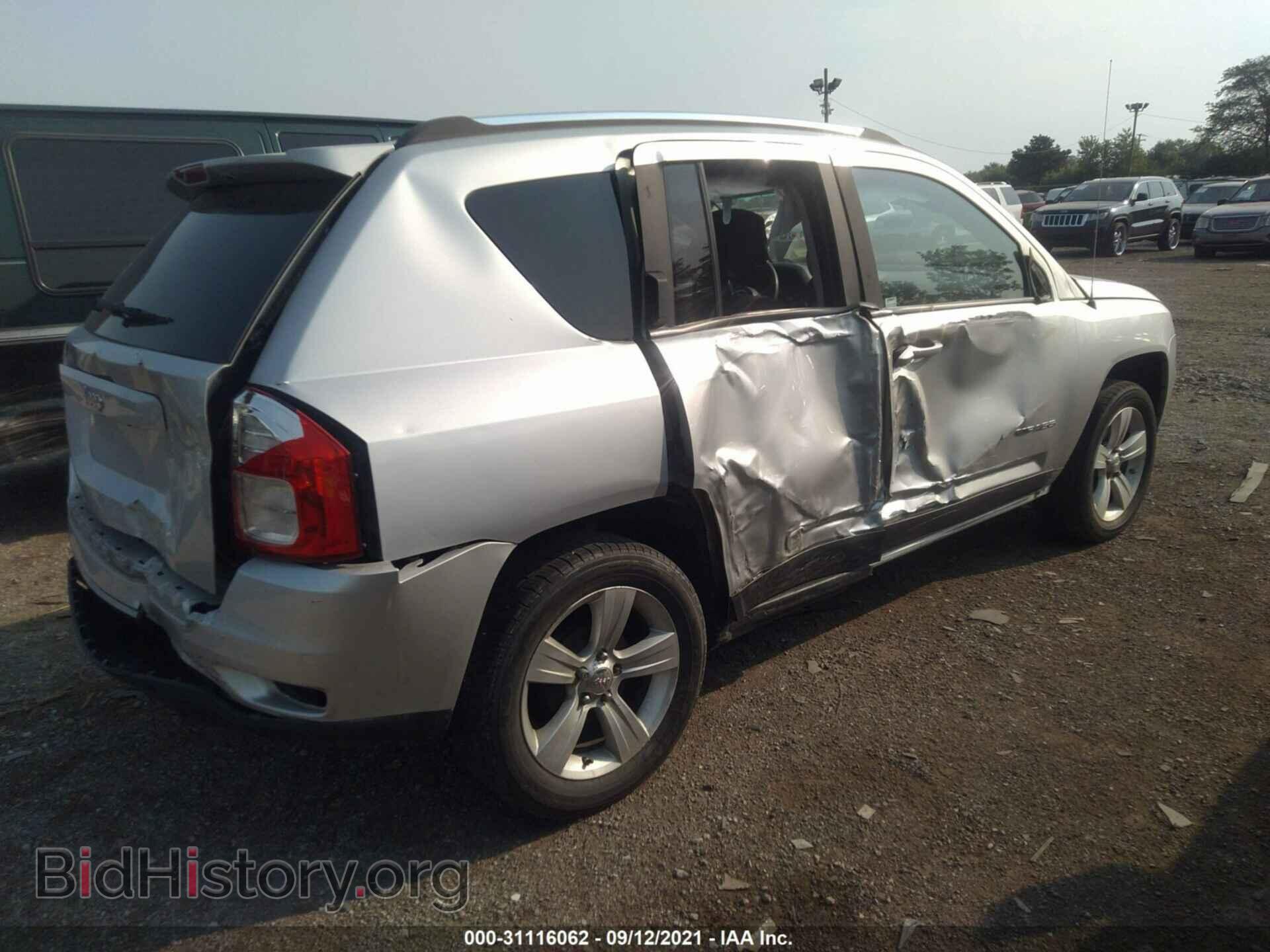 2012 JEEP COMPASS - VIN: 1C4NJCBA9CD651747 - Фото 4
