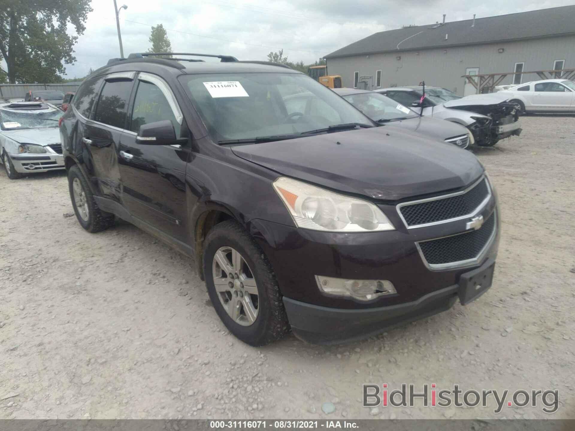 Photo 1GNLVFED9AS142759 - CHEVROLET TRAVERSE 2010