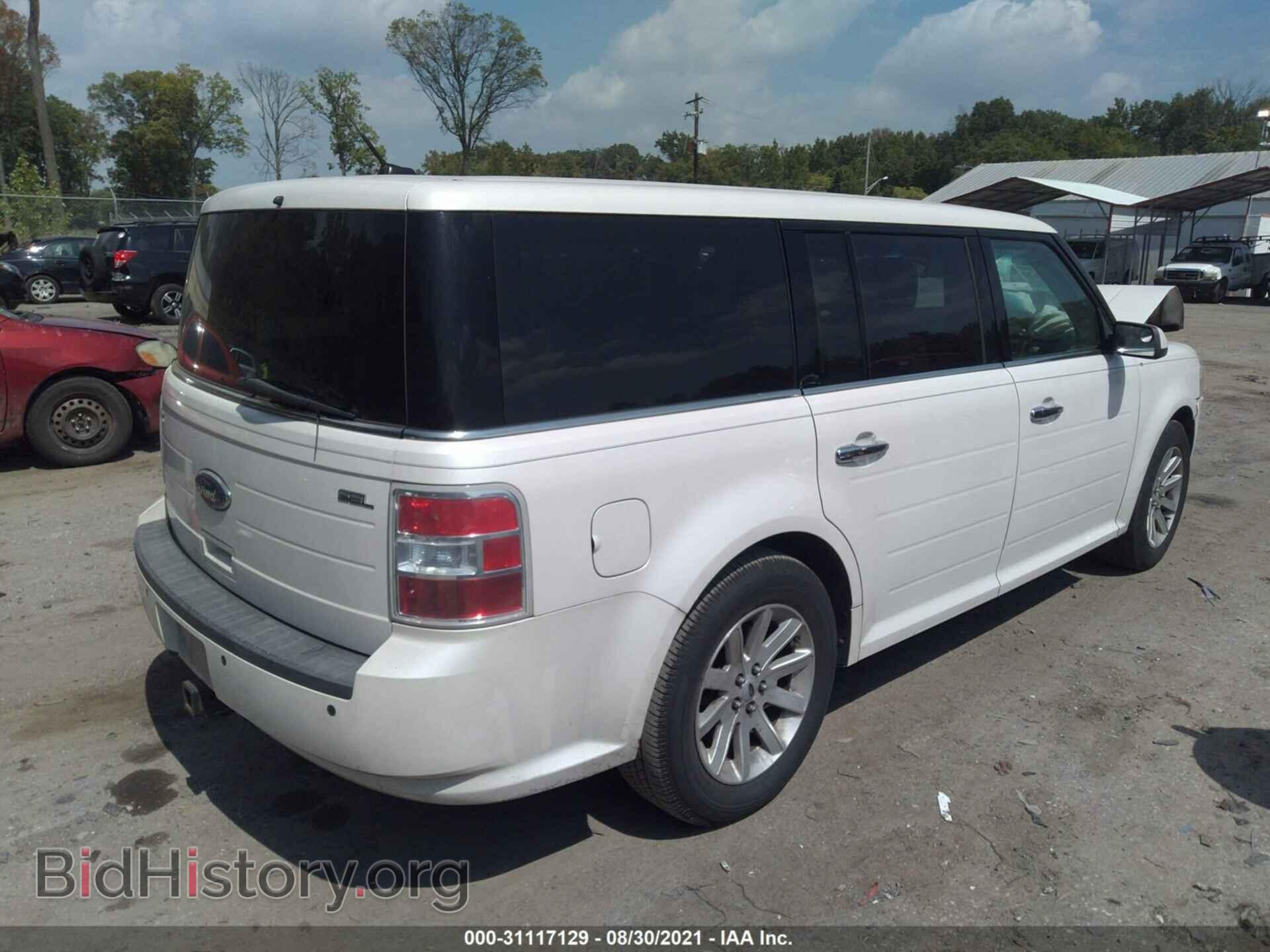 2011 FORD FLEX - VIN: 2FMGK5CC7BBD26919 - Photo 4