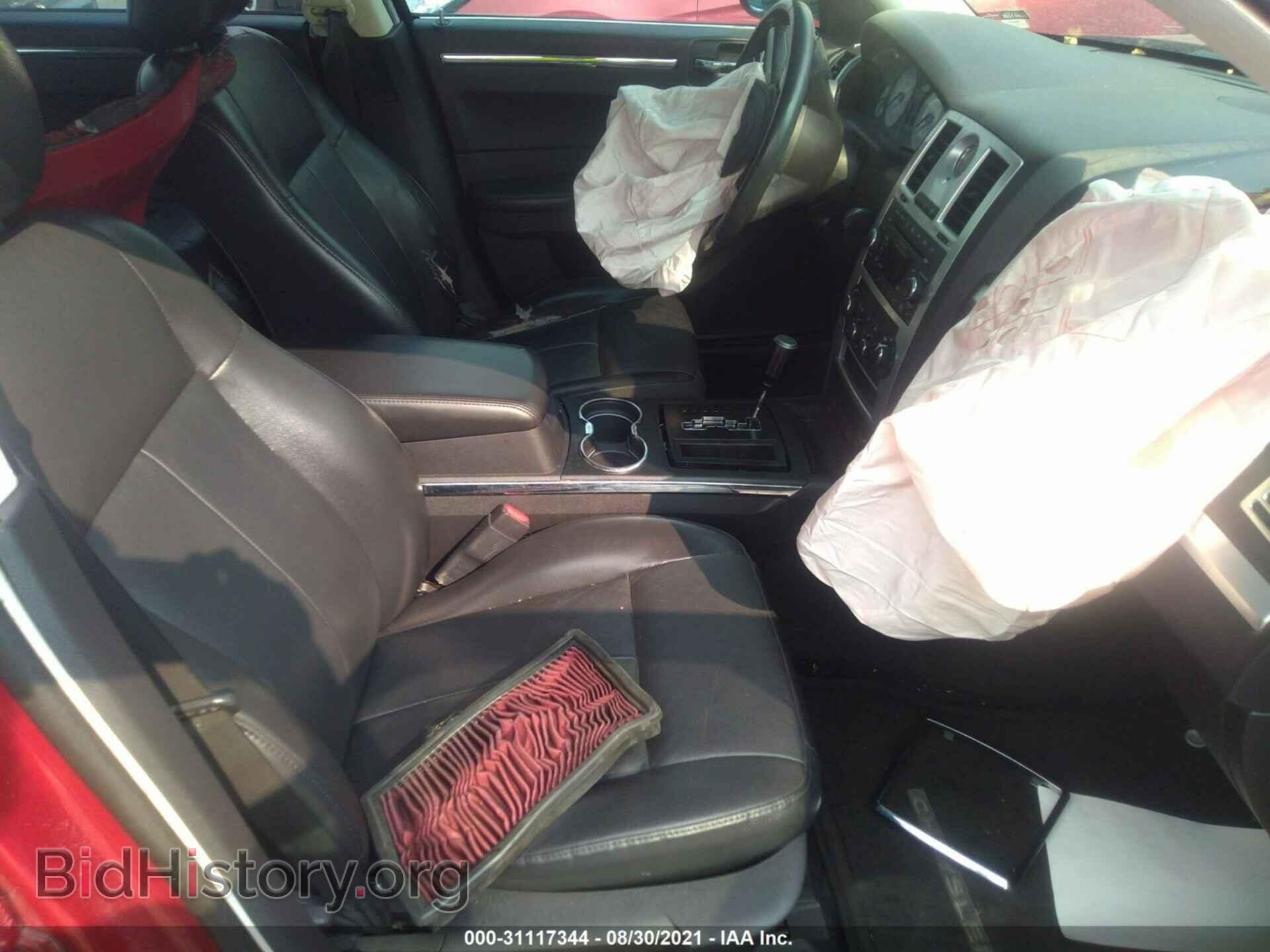 2010 CHRYSLER 300 - VIN: 2C3CA5CV2AH167265 - Фото 5