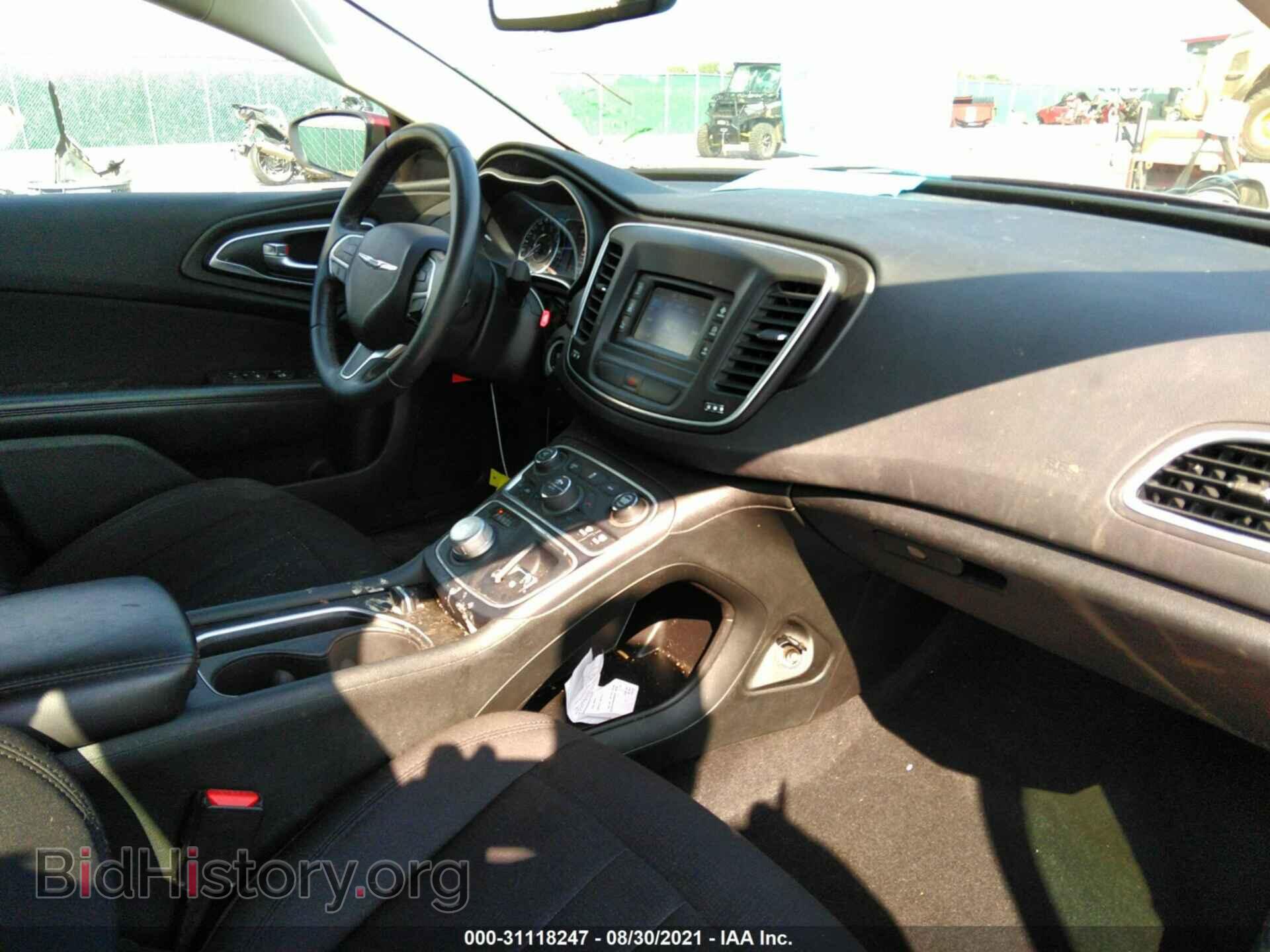 2015 CHRYSLER 200 - VIN: 1C3CCCAB0FN526022 - Фото 5