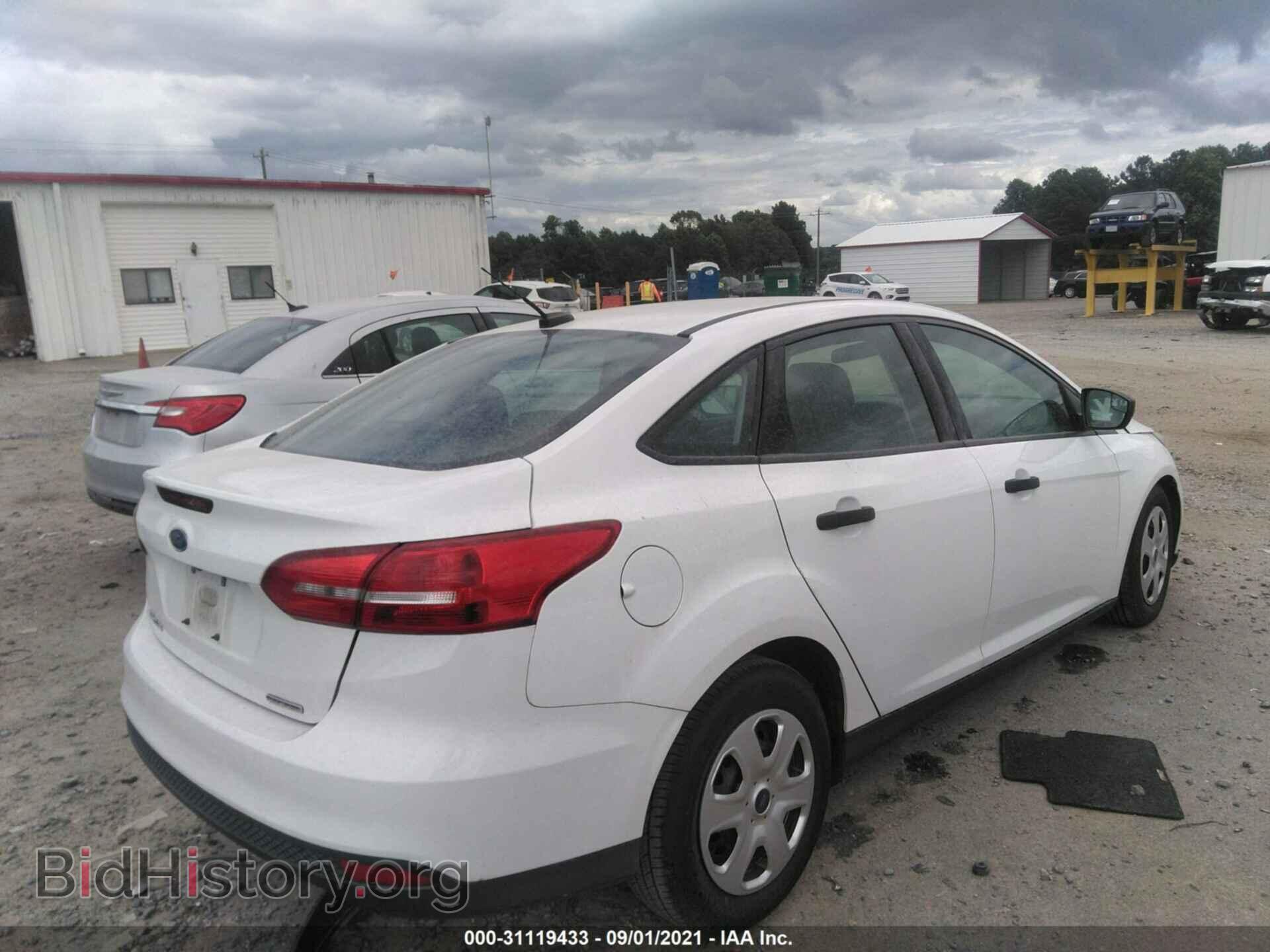2016 FORD FOCUS - VIN: 1FADP3E26GL376483 - Фото 4