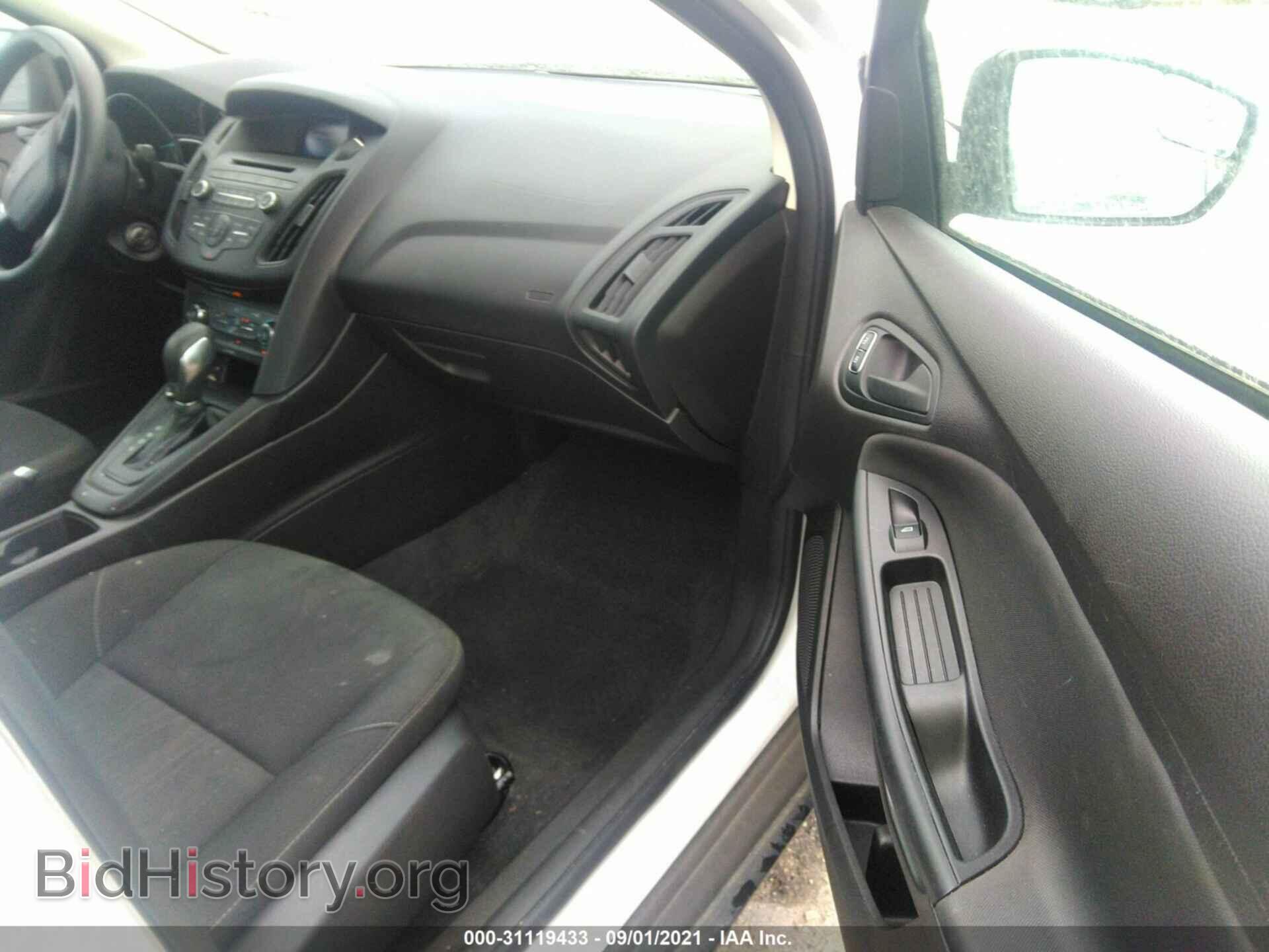 2016 FORD FOCUS - VIN: 1FADP3E26GL376483 - Фото 5