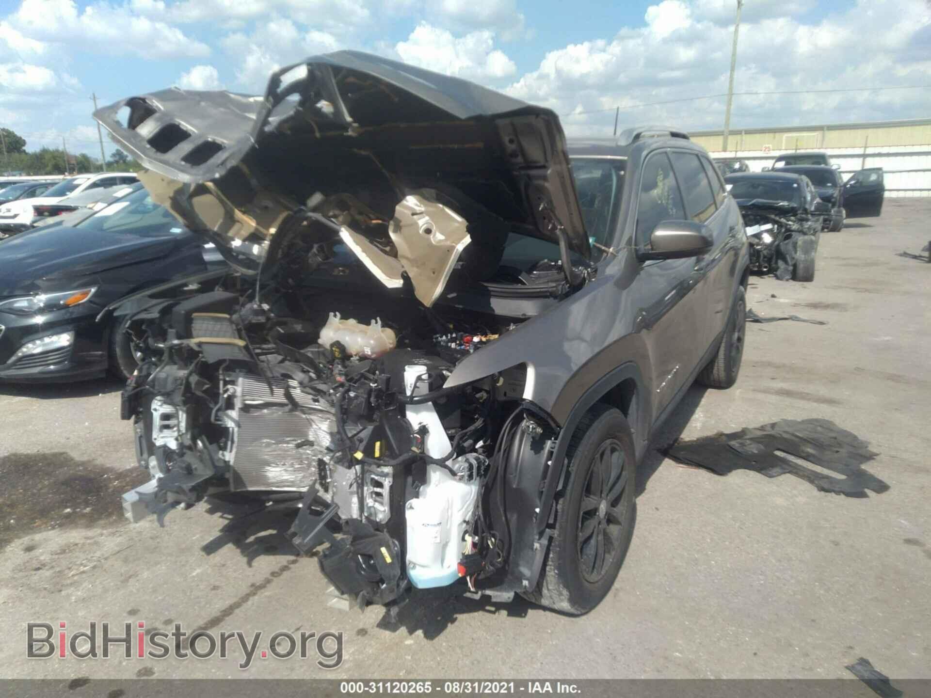 2019 JEEP CHEROKEE - VIN: 1C4PJLCB5KD333056 - Фото 2