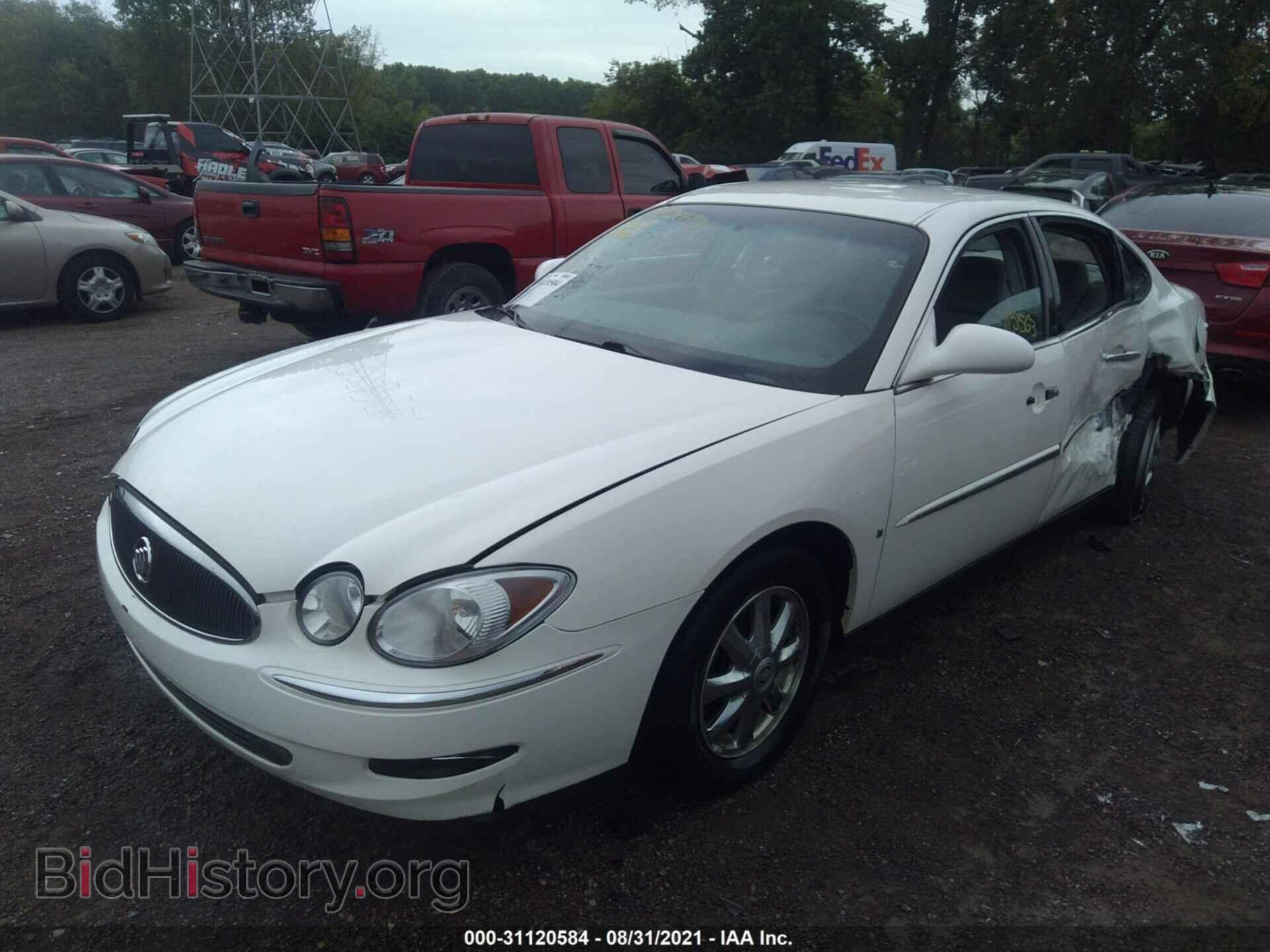 2007 BUICK LACROSSE - VIN: 2G4WC582371223891 - Фото 2