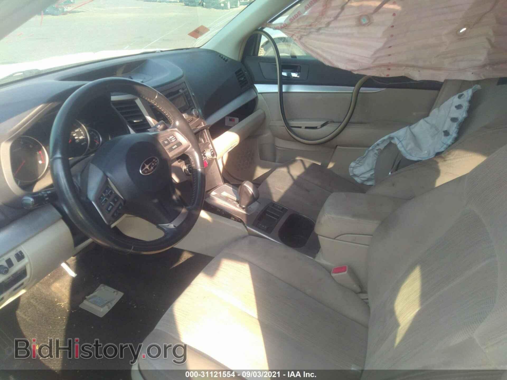 2013 SUBARU LEGACY - VIN: 4S3BMBC64D3009930 - Фото 5