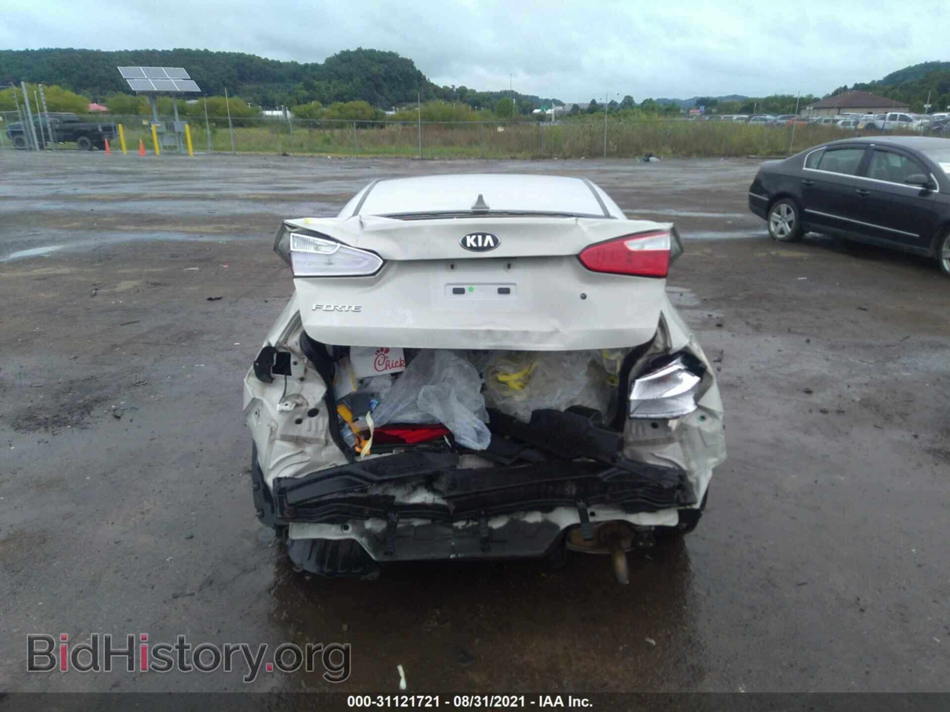 2015 KIA FORTE - VIN: KNAFK4A67F5422564 - Фото 6