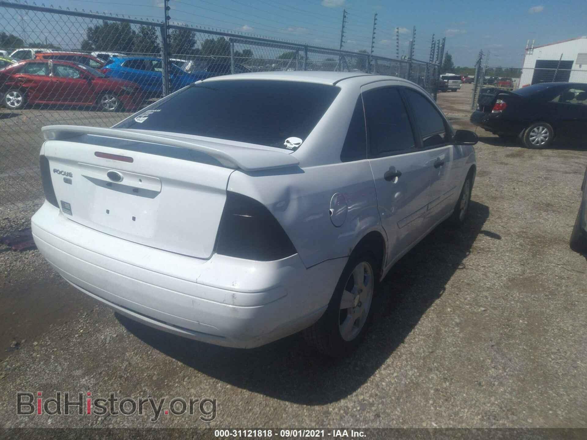 2007 FORD FOCUS - VIN: 1FAFP34N77W202800 - Фото 4