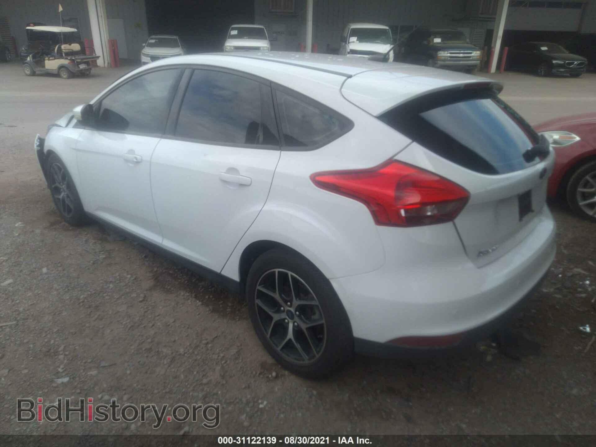 2017 FORD FOCUS - VIN: 1FADP3M29HL334666 - Фото 3