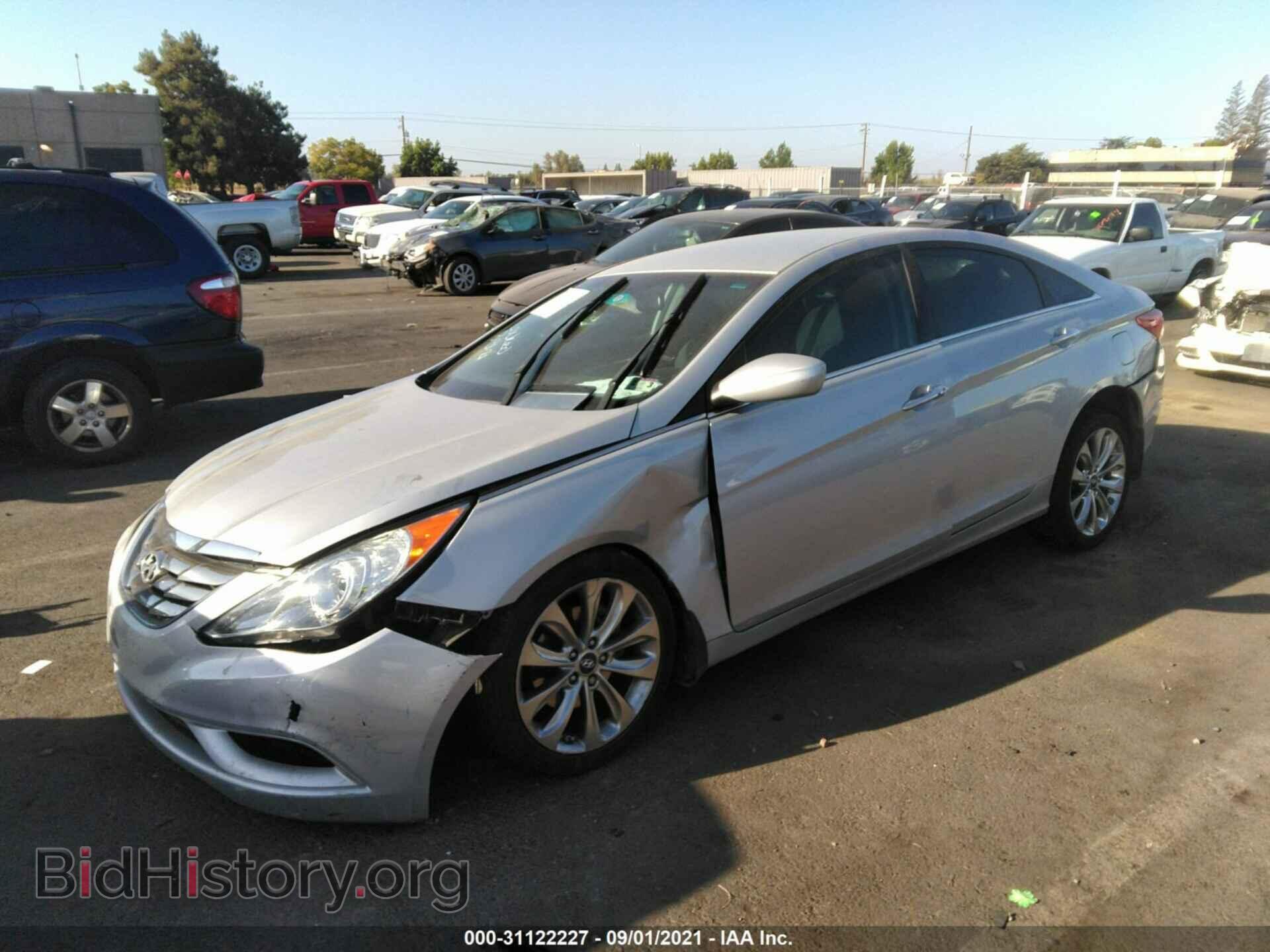 2012 HYUNDAI SONATA - VIN: 5NPEC4ACXCH429294 - Фото 2