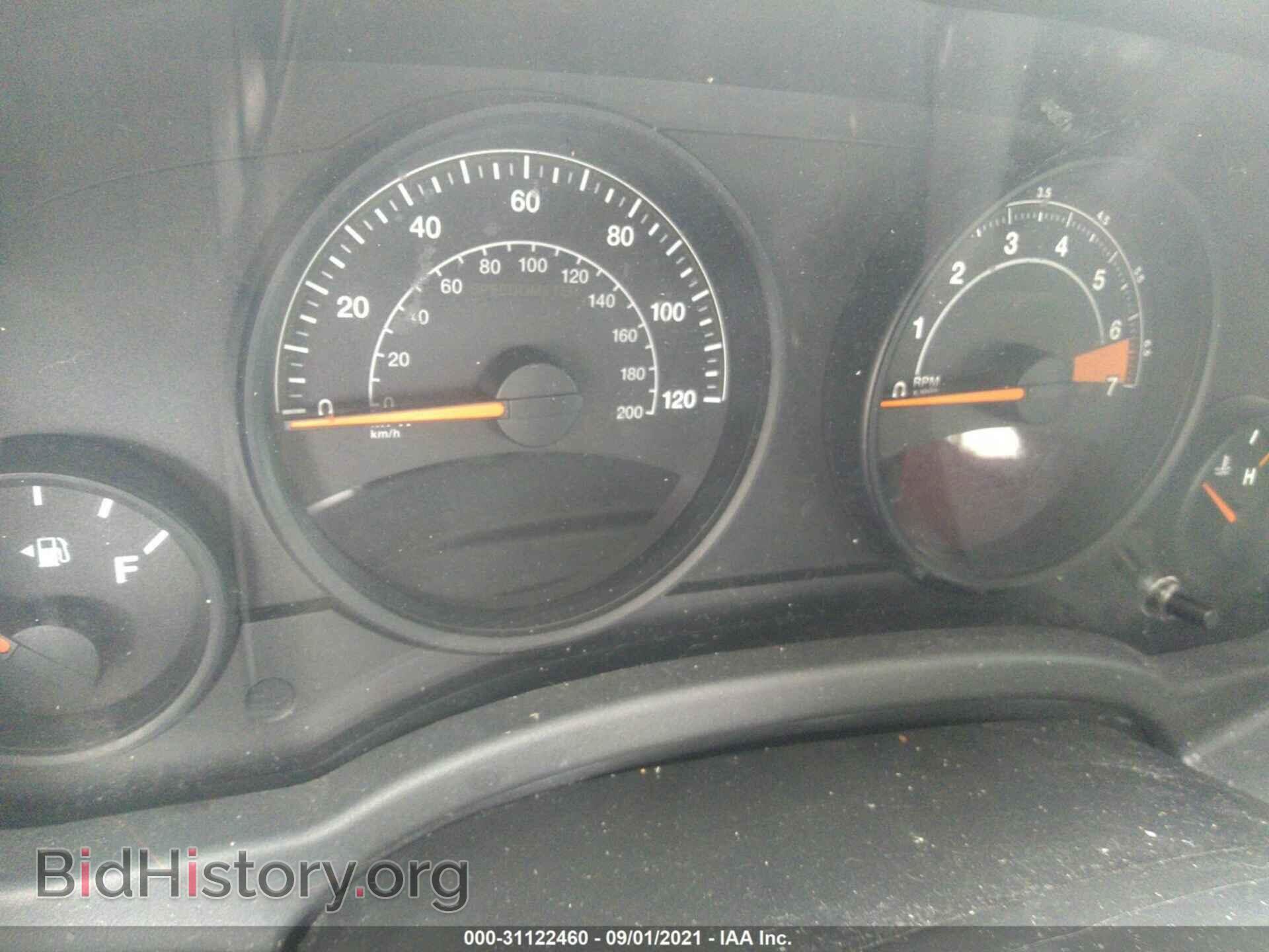 2016 JEEP COMPASS - VIN: 1C4NJDBB9GD638873 - Фото 7