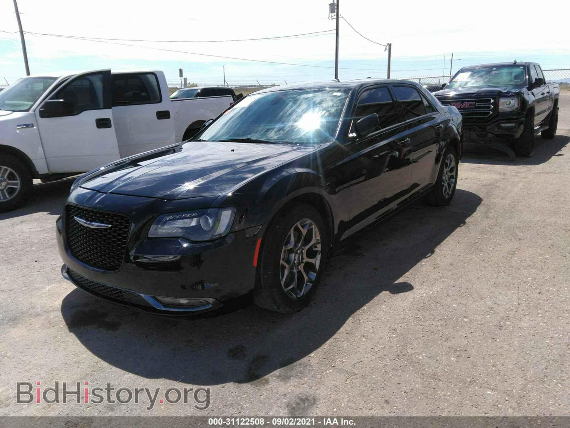 2016 CHRYSLER 300 - VIN: 2C3CCAGG1GH253285 - Фото 2