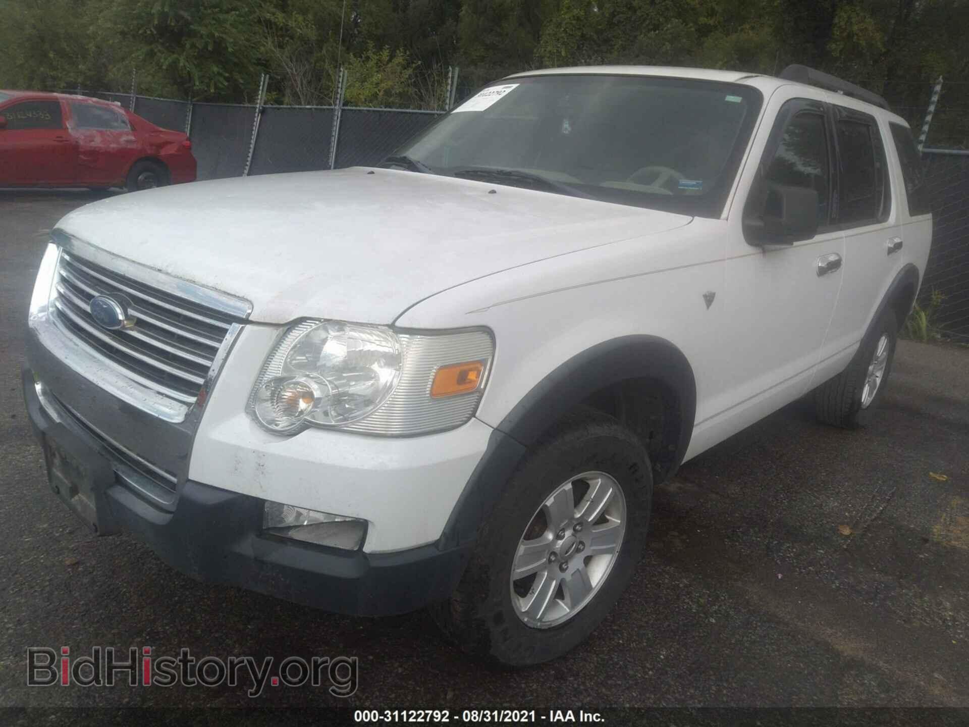 2007 FORD EXPLORER - VIN: 1FMEU73887UA87679 - Фото 2