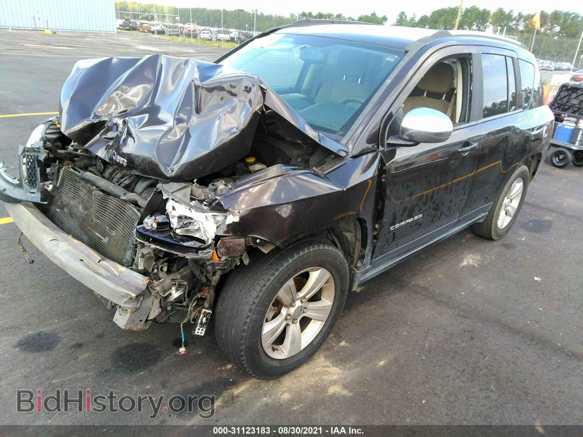 2014 JEEP COMPASS - VIN: 1C4NJCBBXED722269 - Фото 2