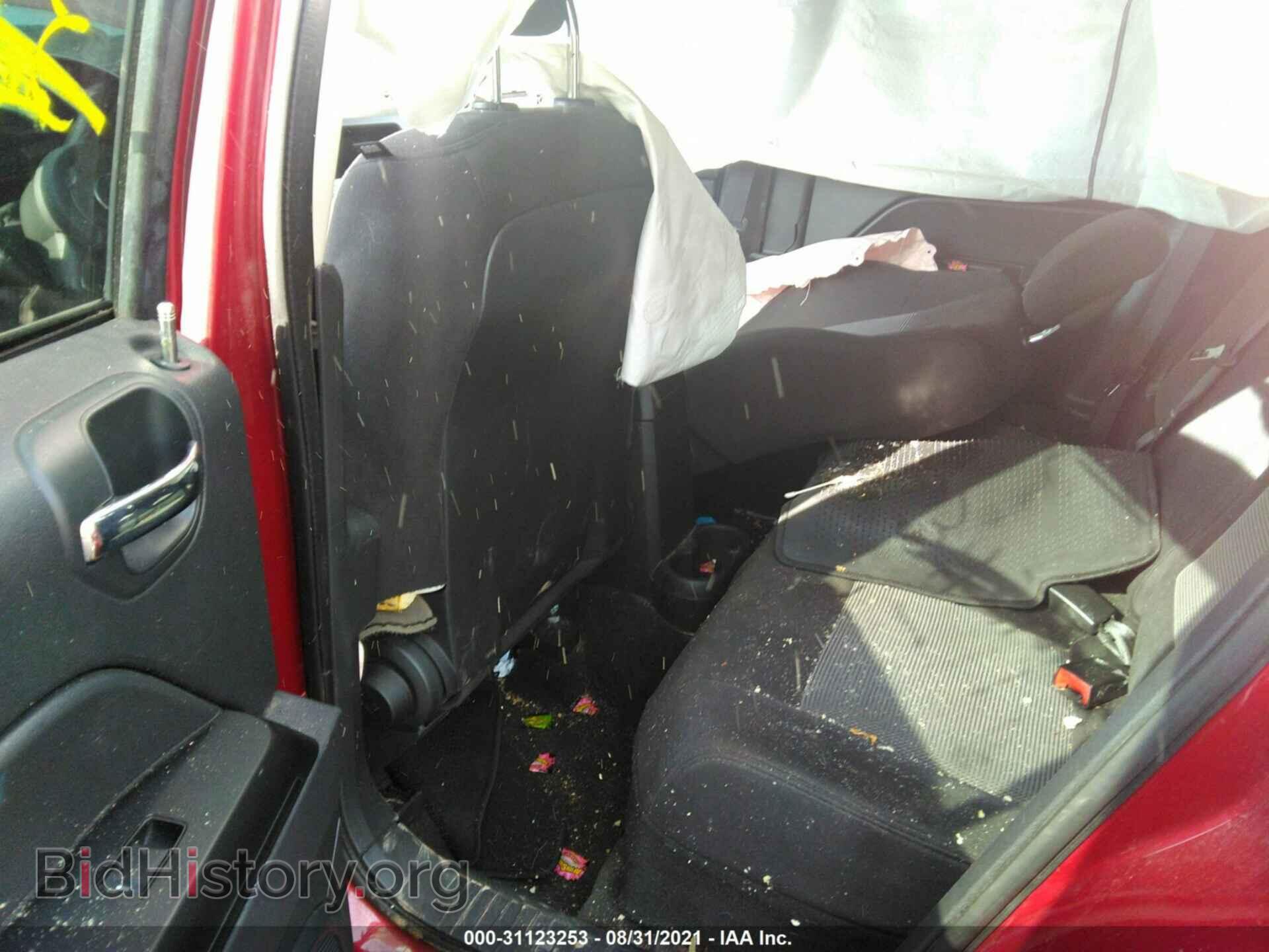 2016 JEEP COMPASS - VIN: 1C4NJDBB6GD805366 - Фото 8