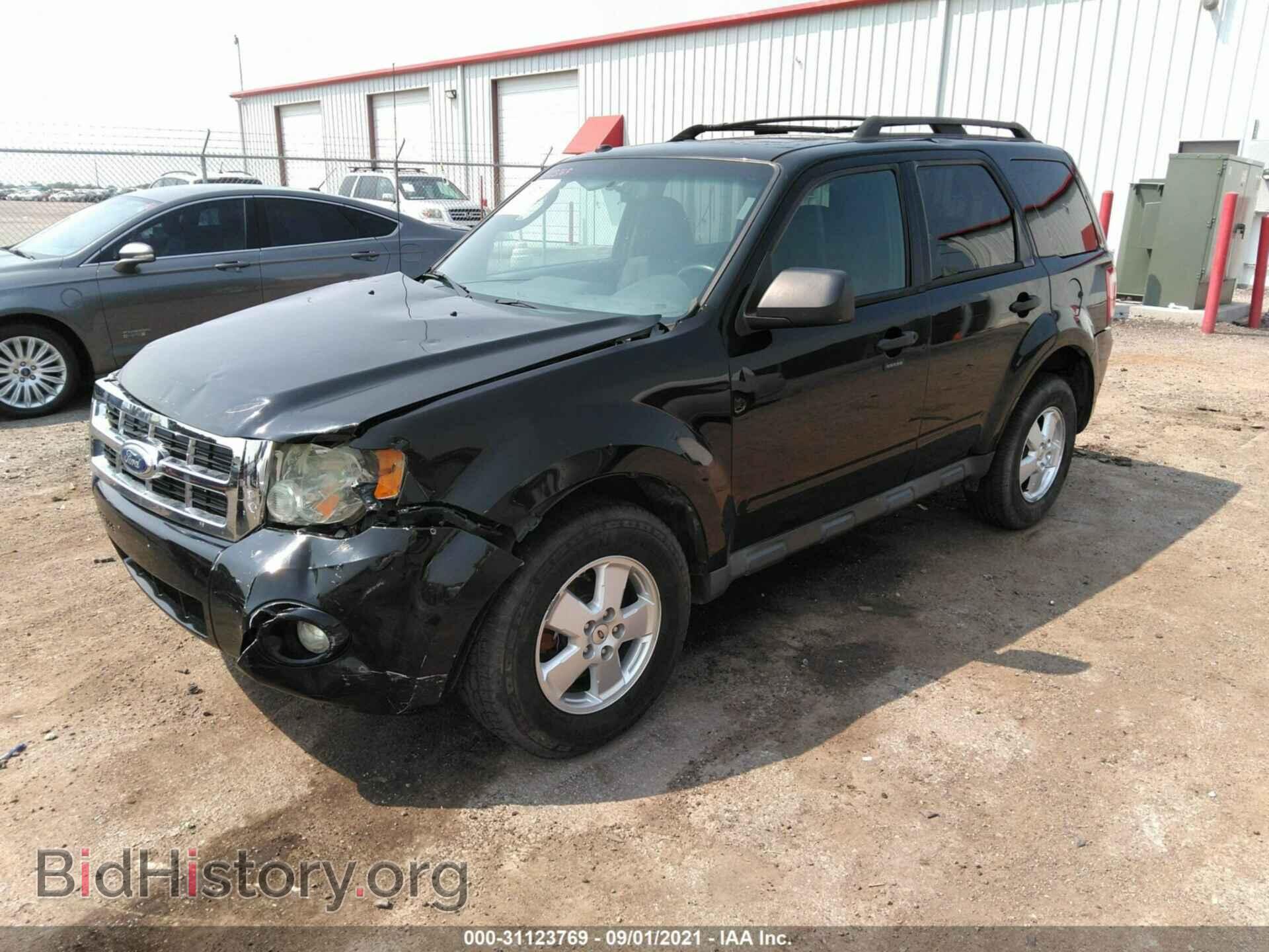 2012 FORD ESCAPE - VIN: 1FMCU0D76CKA22324 - Photo 2