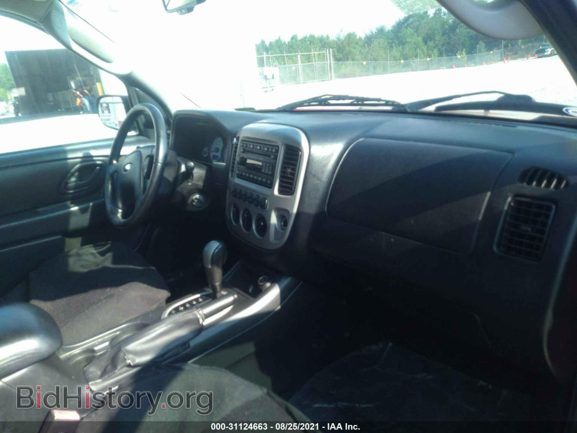 2007 FORD ESCAPE - VIN: 1FMCU04167KA31106 - Фото 5